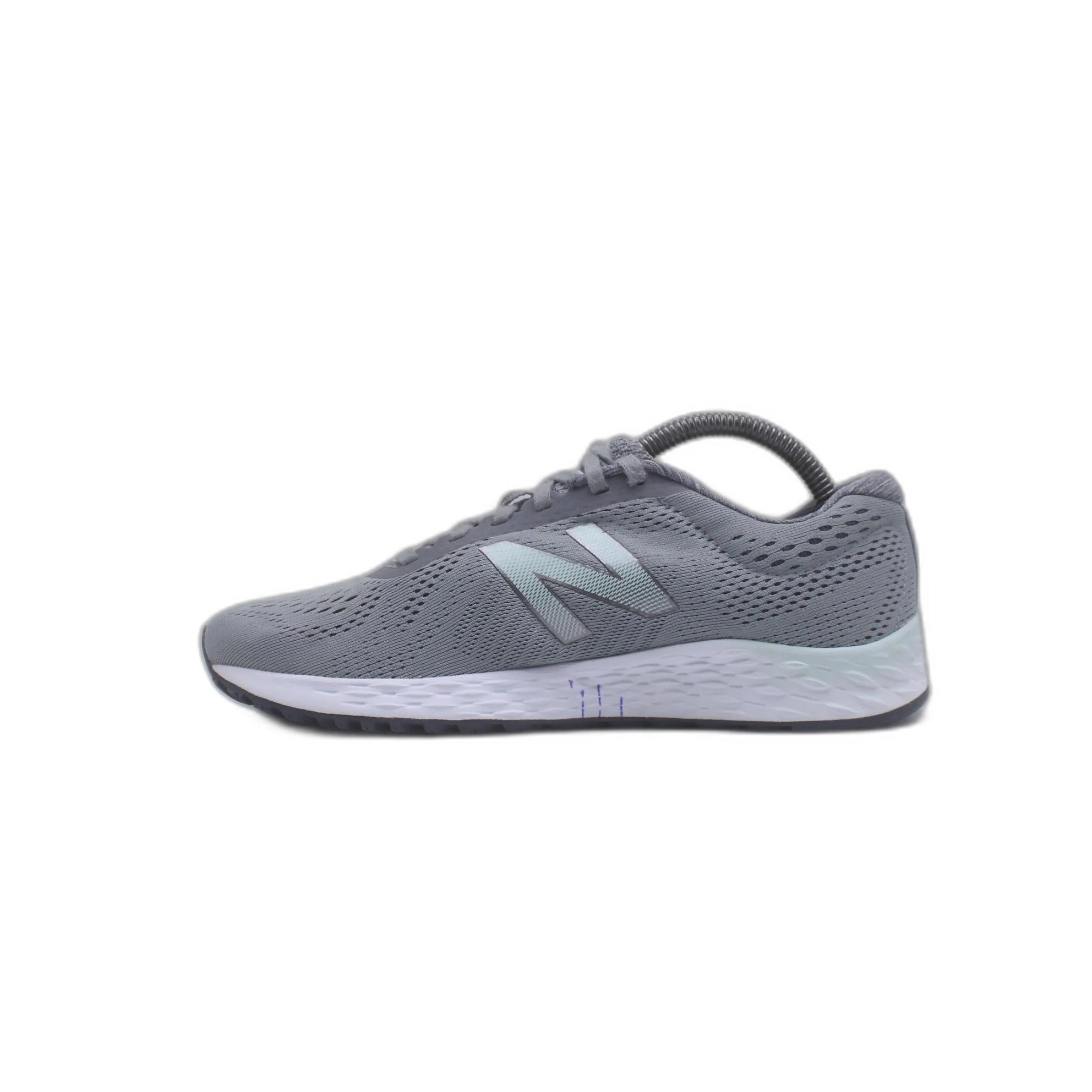 New Balance Women's Fresh Foam Arishi V2 Running Shoe - Image 2