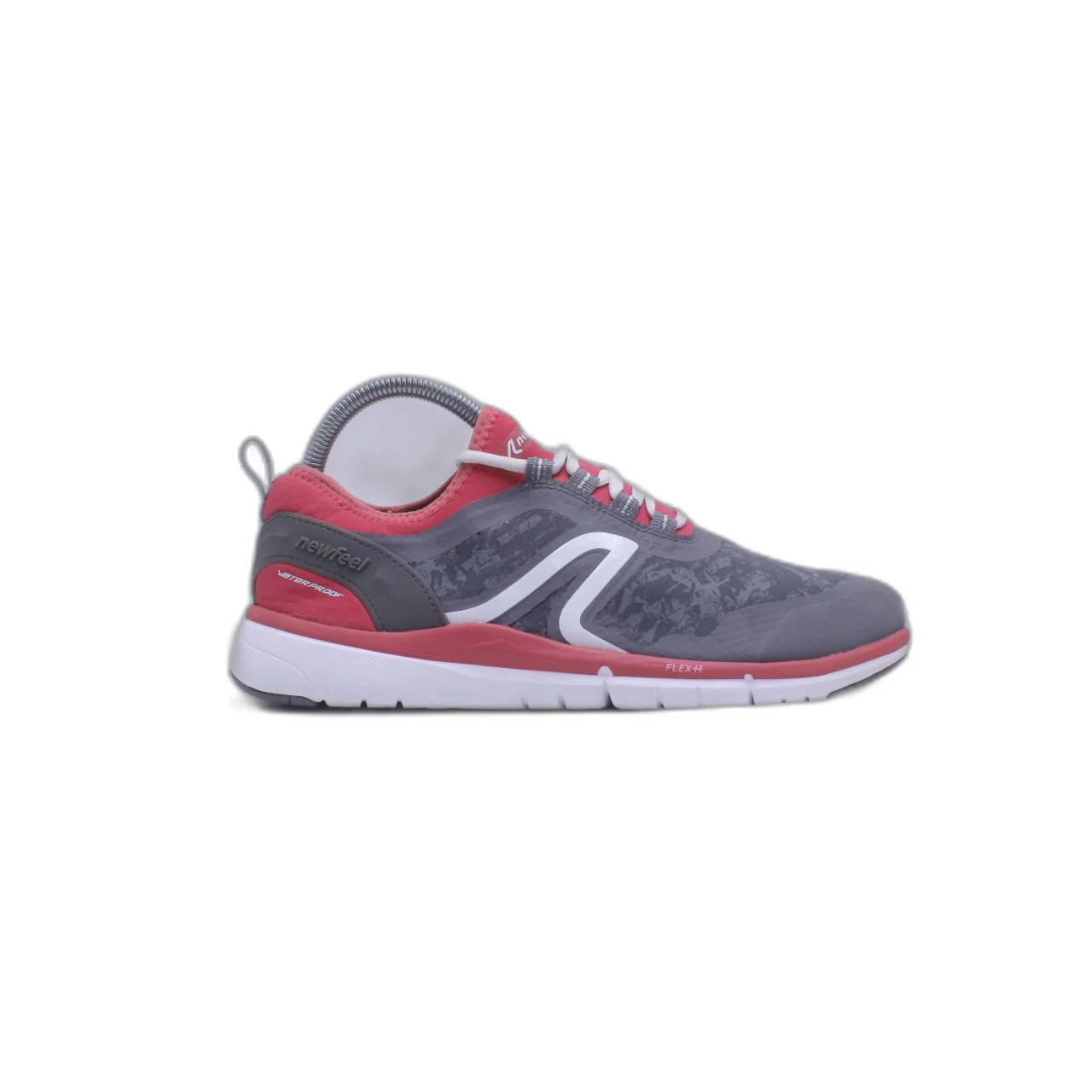 New Feel Water Proof Sneaker
