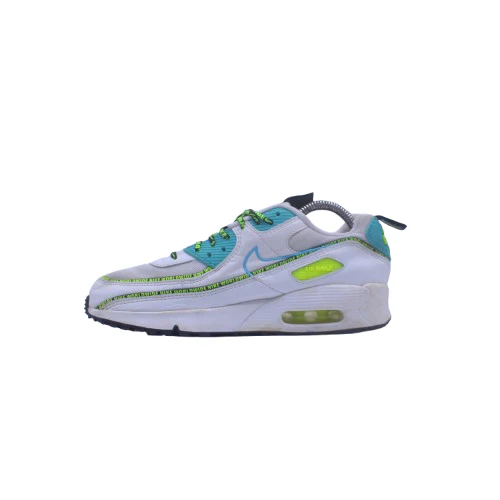 Nike Air Max 90 SE2 GS Shoe - Image 2