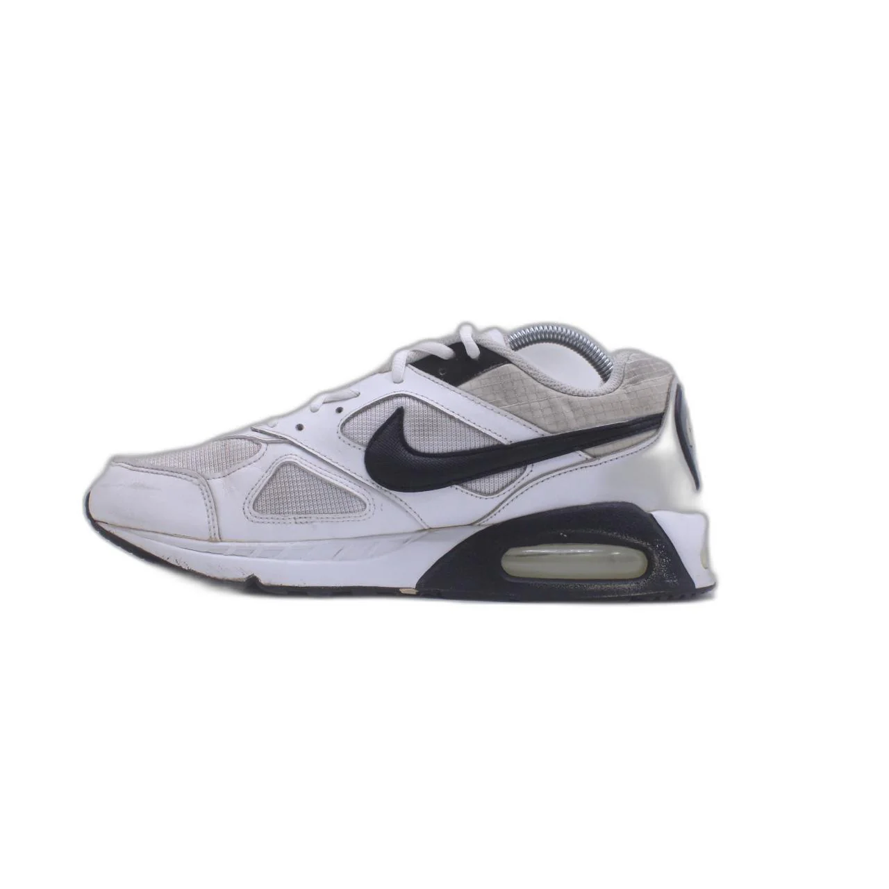 Nike Air Max IVO Casual Comfort Shoe - Image 2