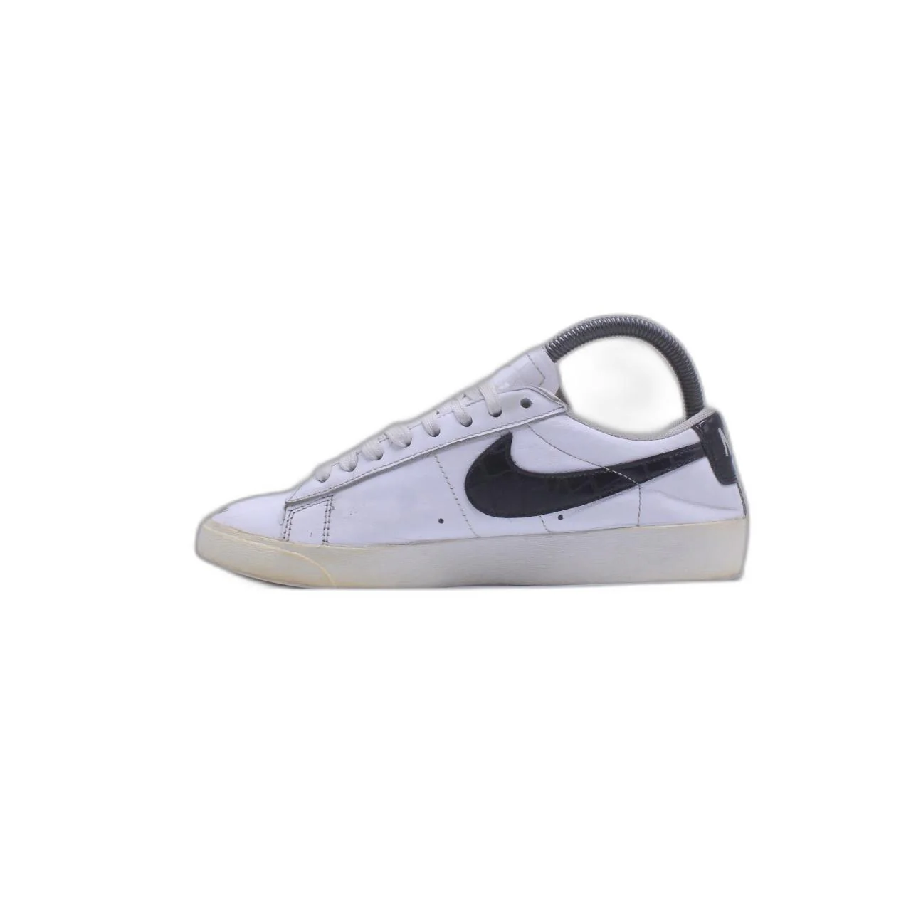 Nike Blazer Low Leather White Black Sneaker - Image 2