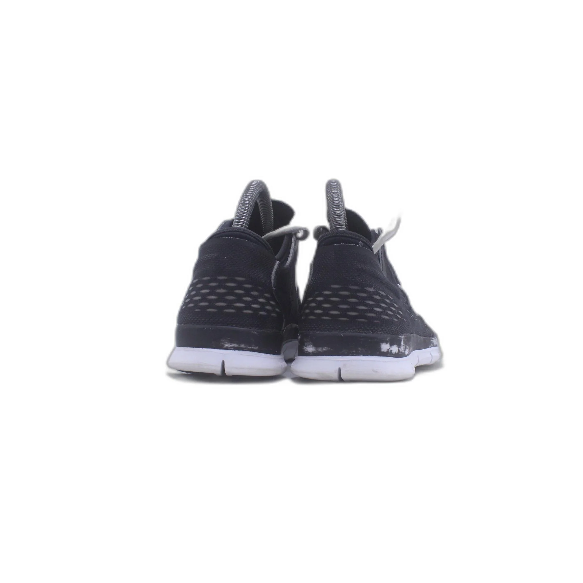 Nike Flex Essential TR Leather Fitness Sport Shoe - Image 4