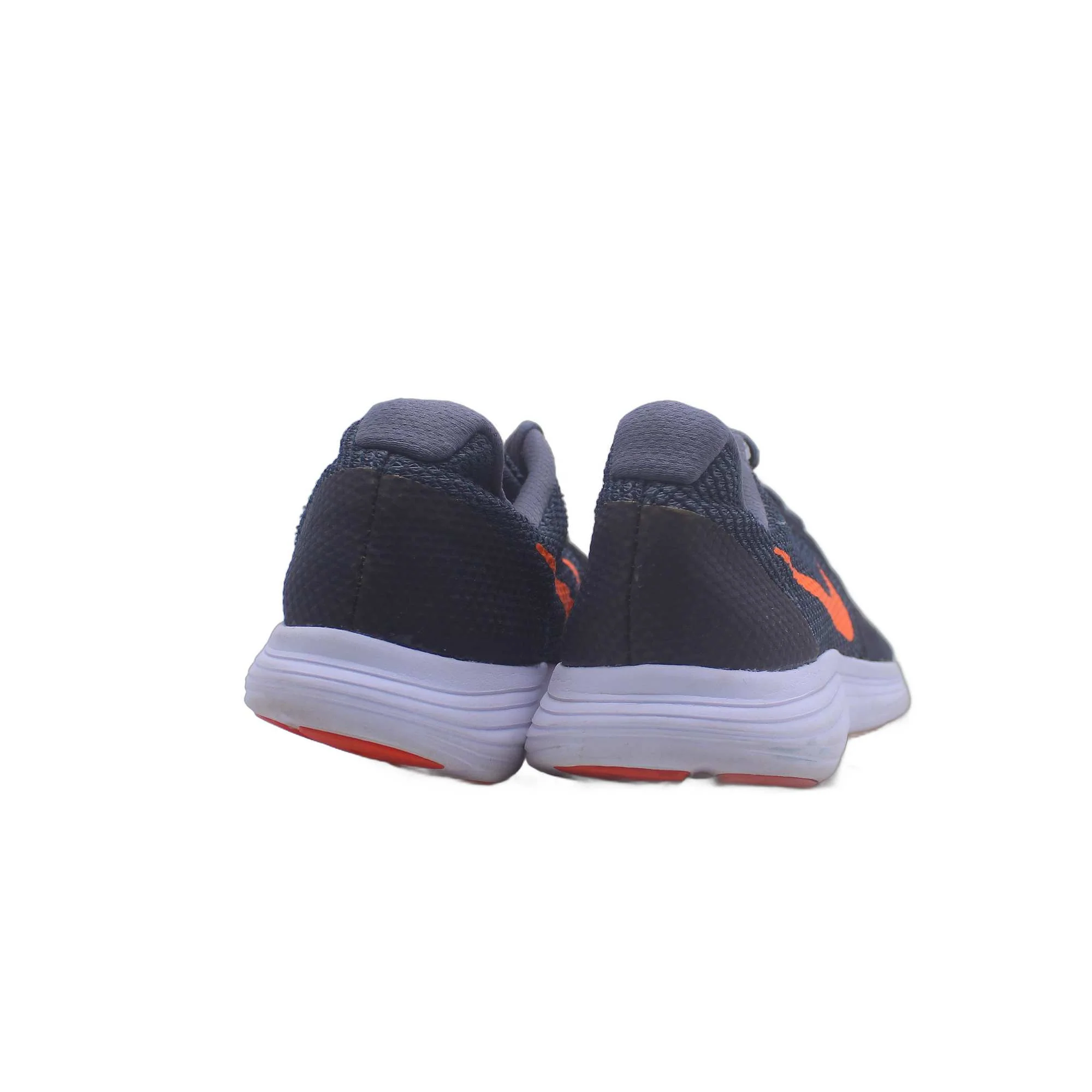 Nike Revolution 3 Black Shoe - Image 4