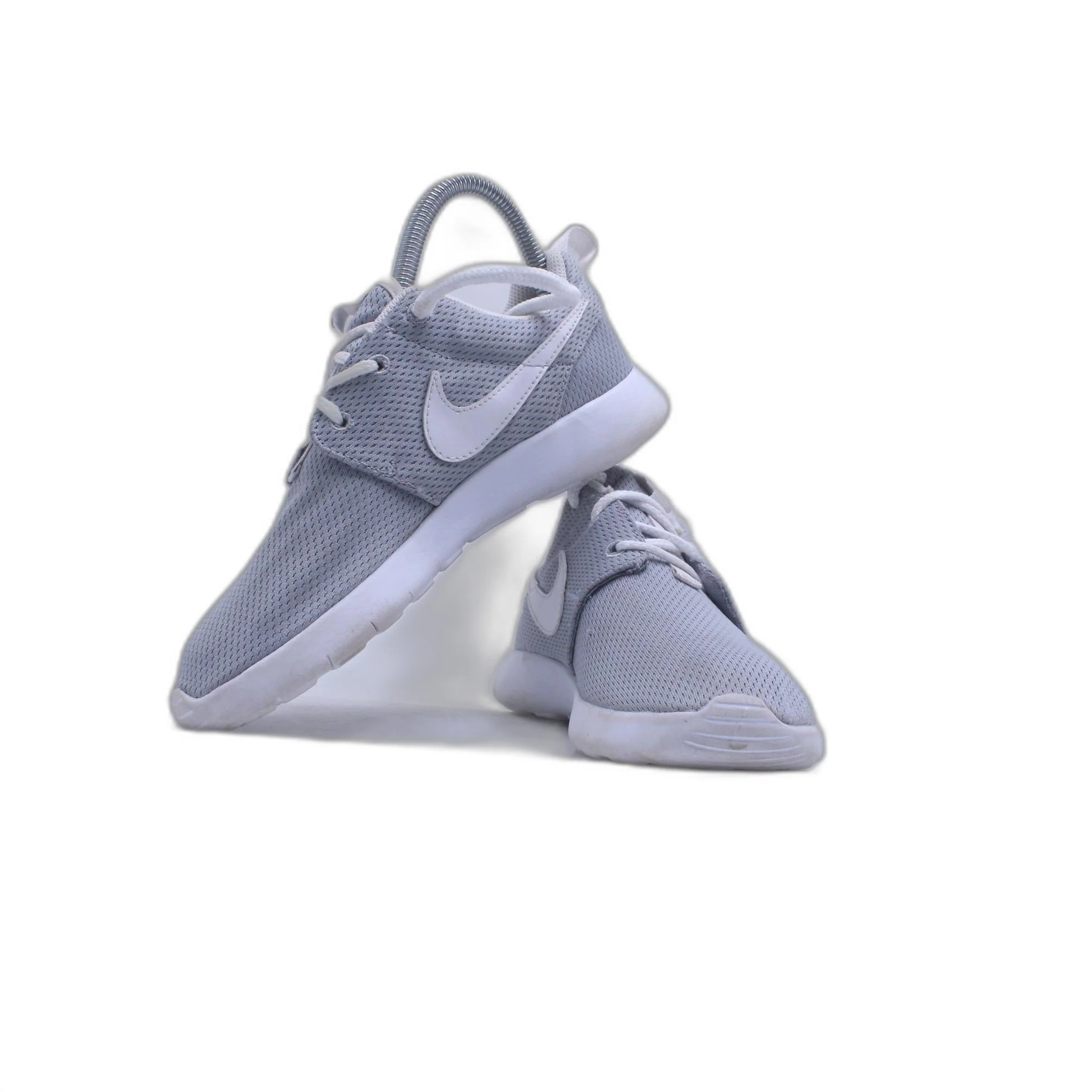 Nike Roshe Casual Shoes - Image 4