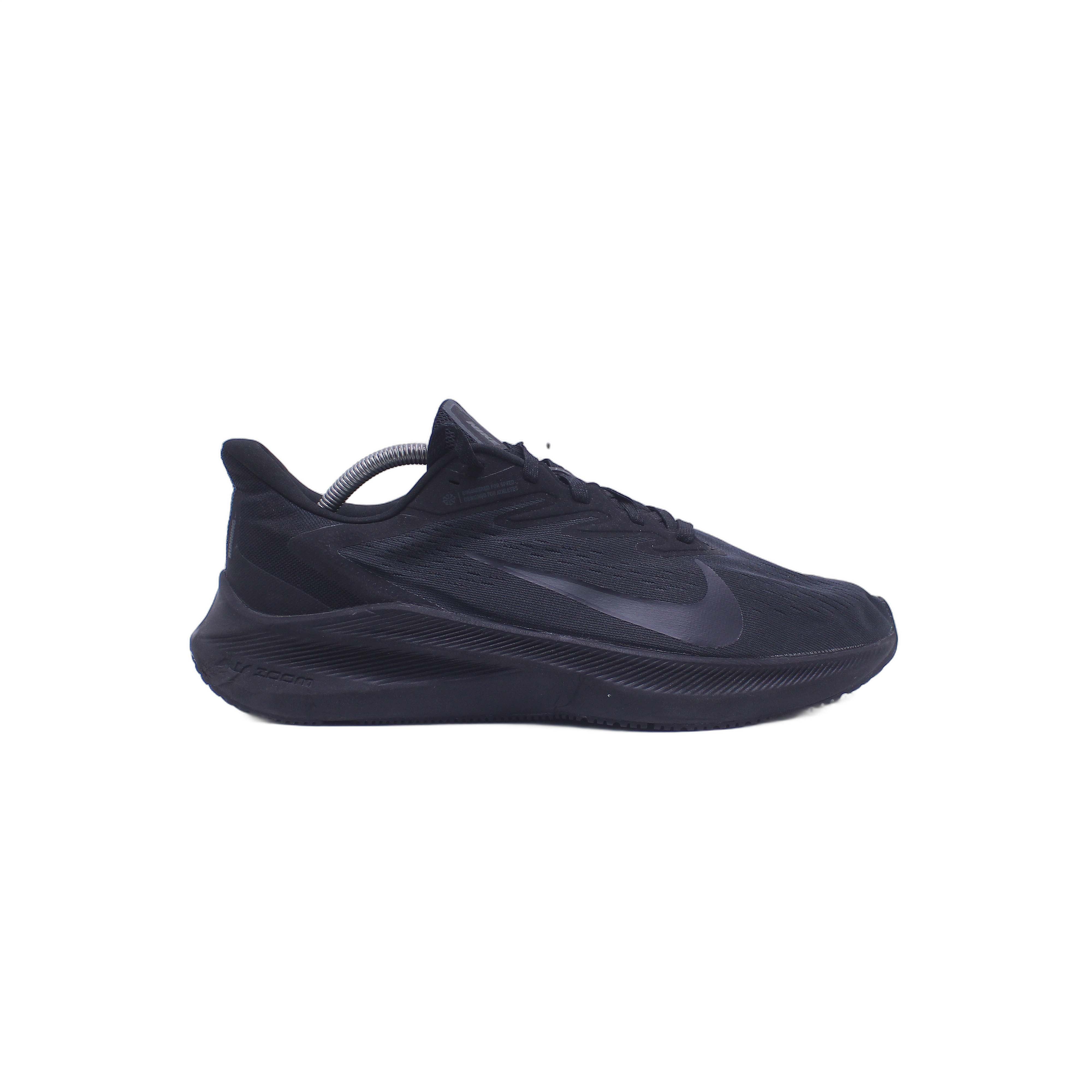 Nike Sneakers Shoes Black