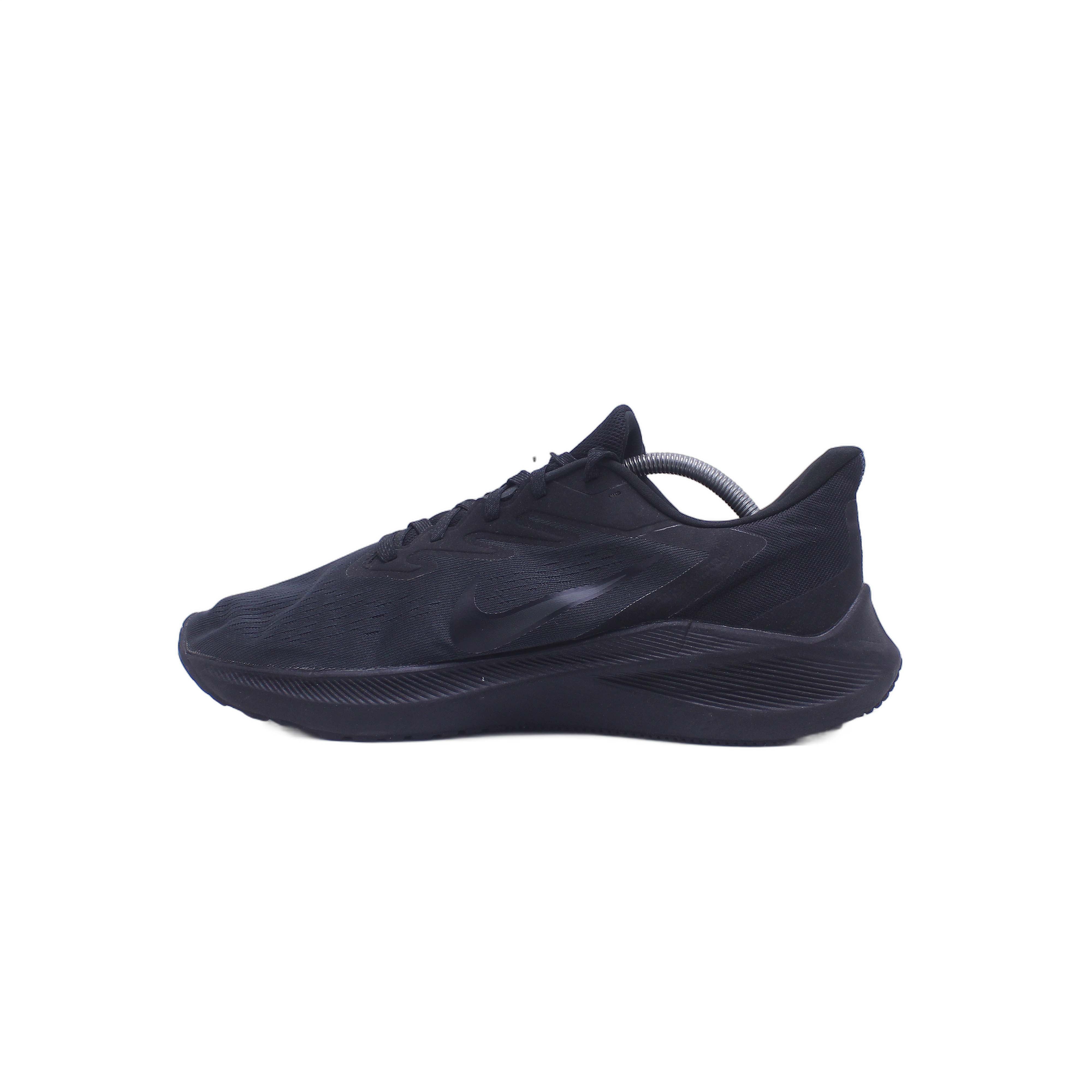 Nike Sneakers Shoes Black - Image 2
