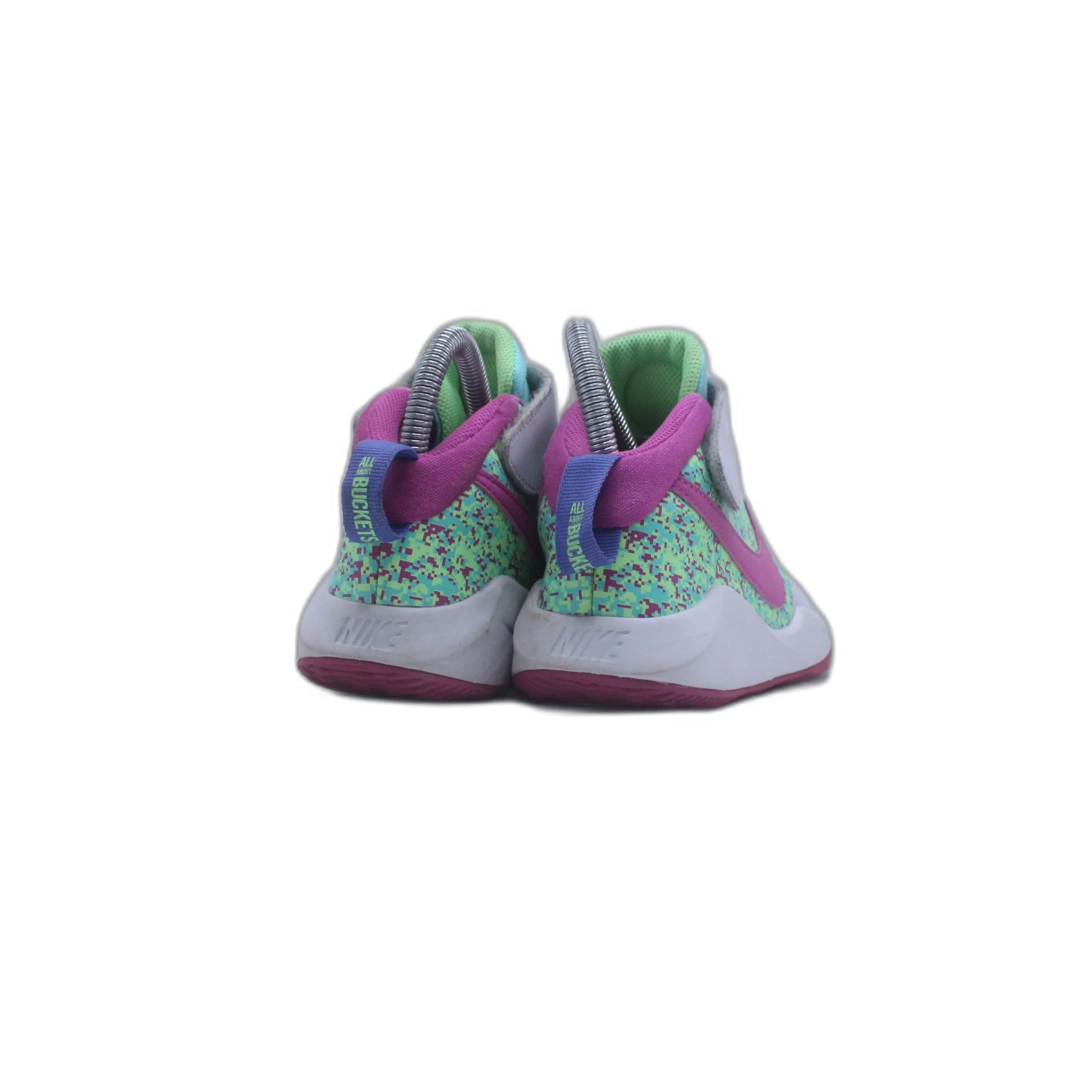 Nike Team Hustle Basketball Shoe - Image 4