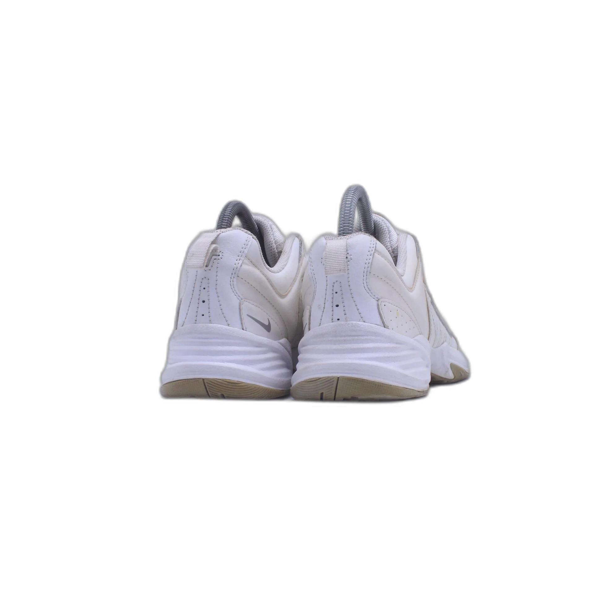 Nike White Shoe - Image 4