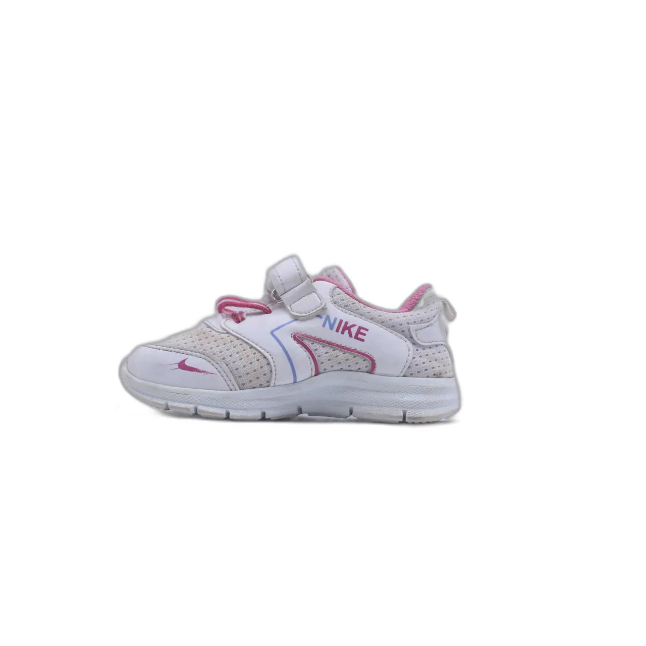 Nike White Sneaker - Image 2