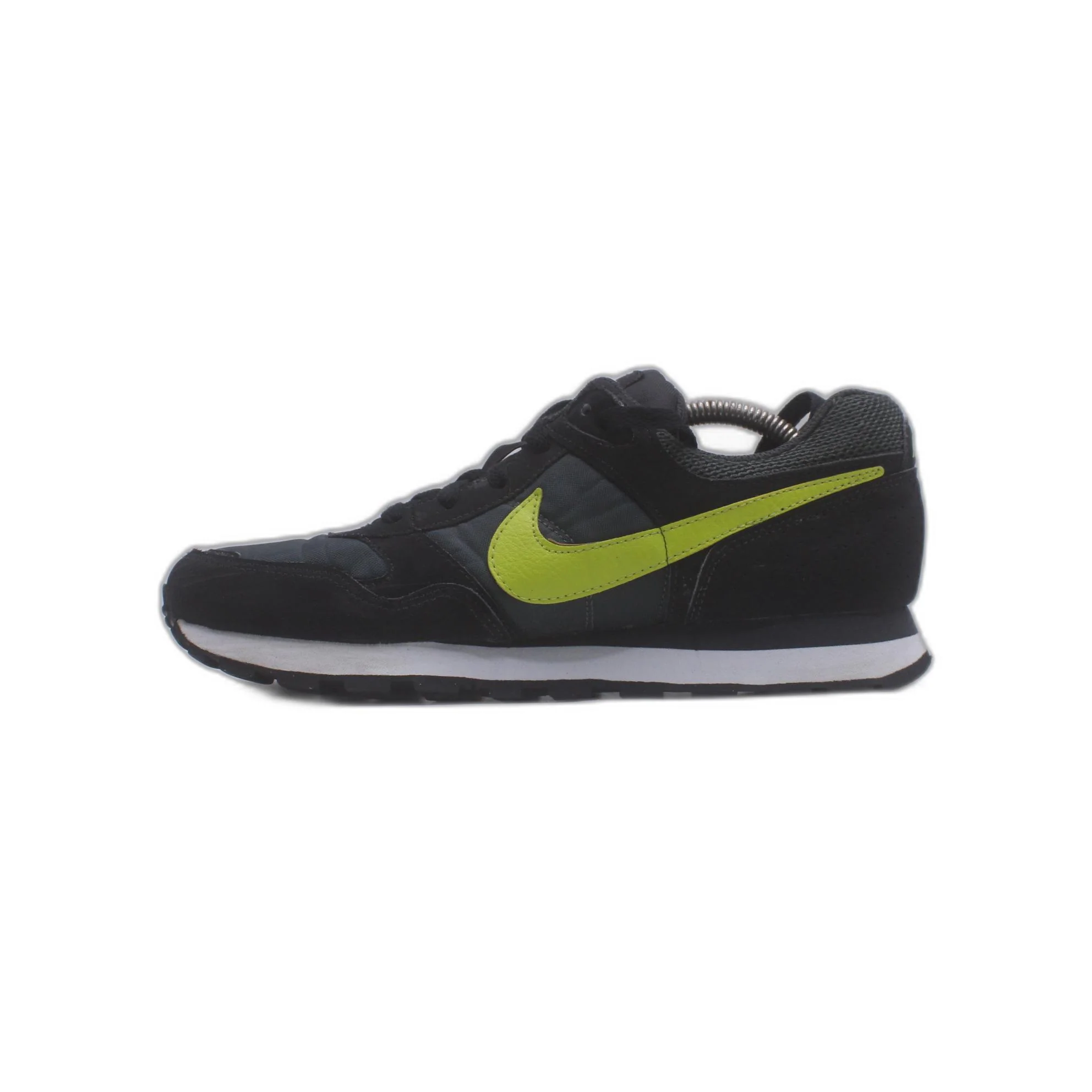 Nike Women's MD Runner 2 Eng Mesh Sneaker - Image 2