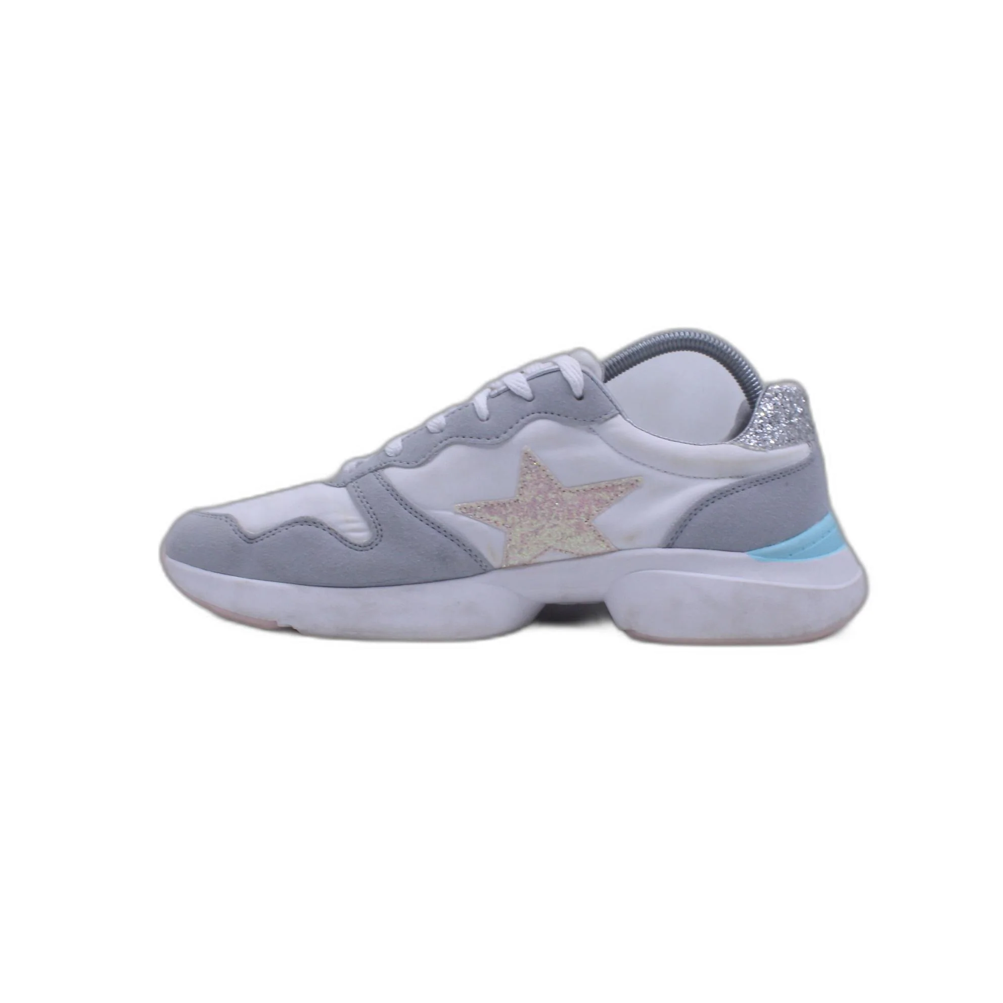 No Boundaries Women's White Gray Pink Blue Low Top Lace Up Sneakers - Image 2
