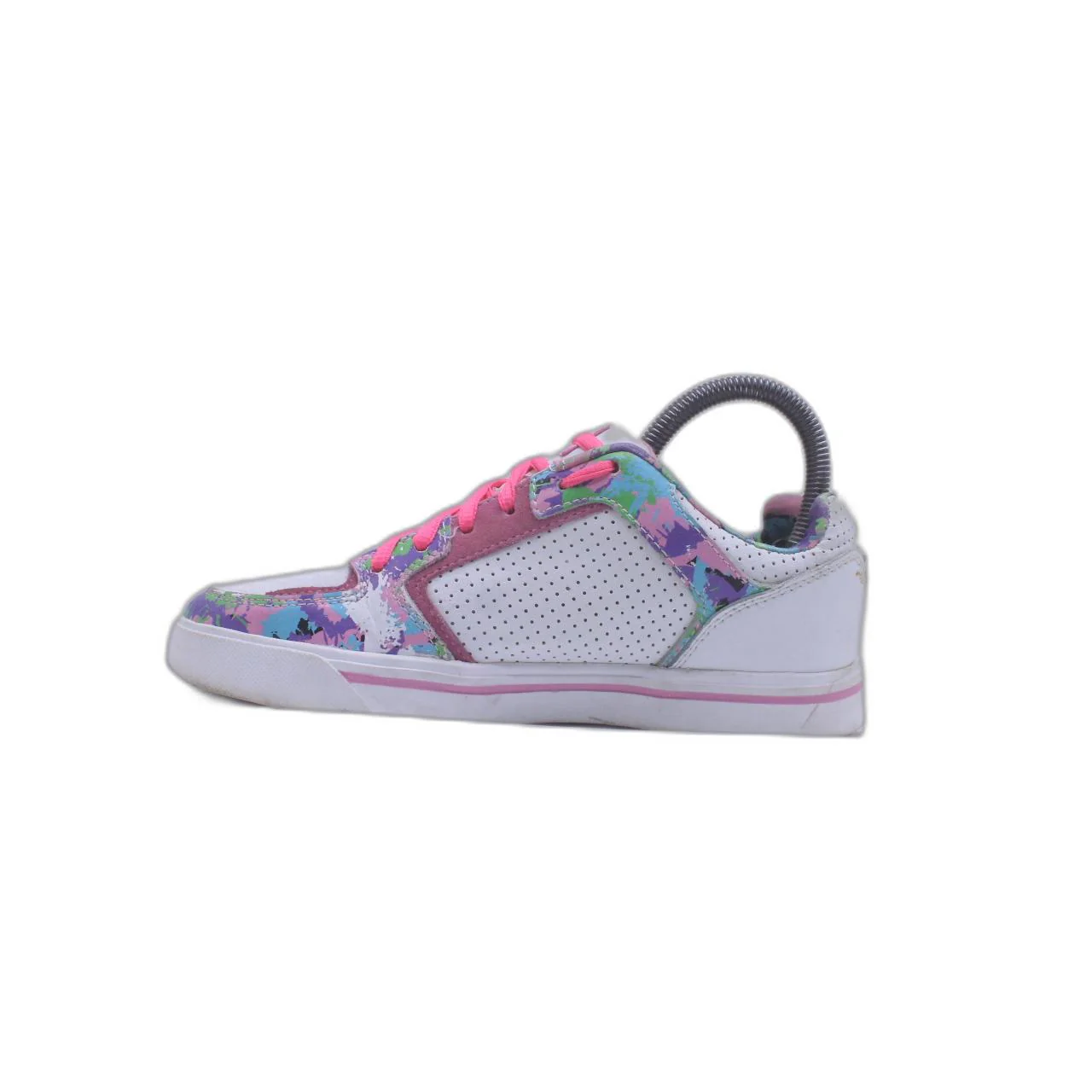 NSS White Sneaker - Image 2