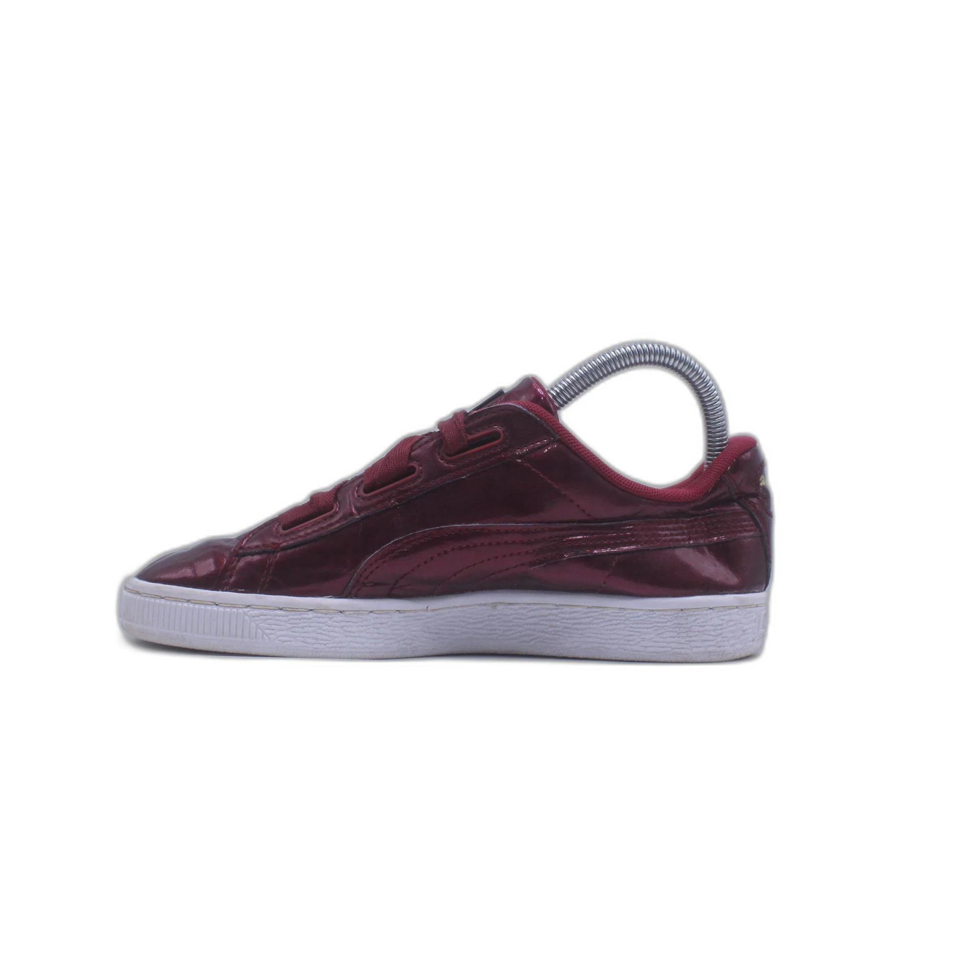 PUMA Junior Girls' SUEDE JR Grade School Shoe - Image 2