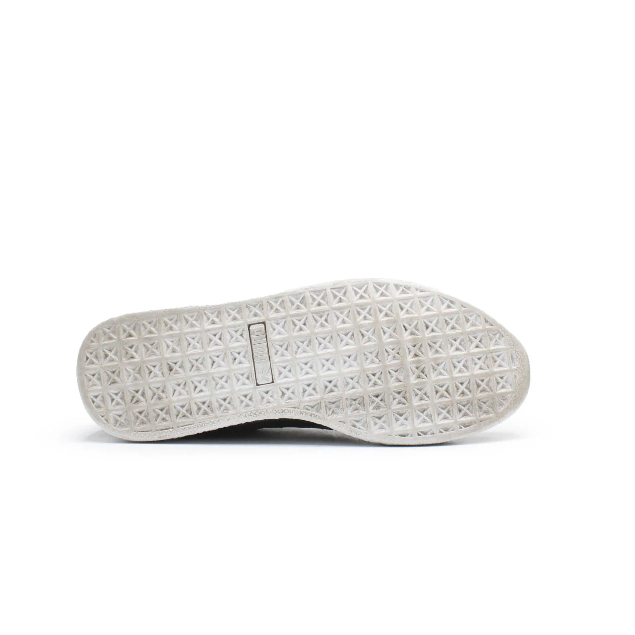 Puma Suede Remaster Emboss Casual Shoe - Image 4