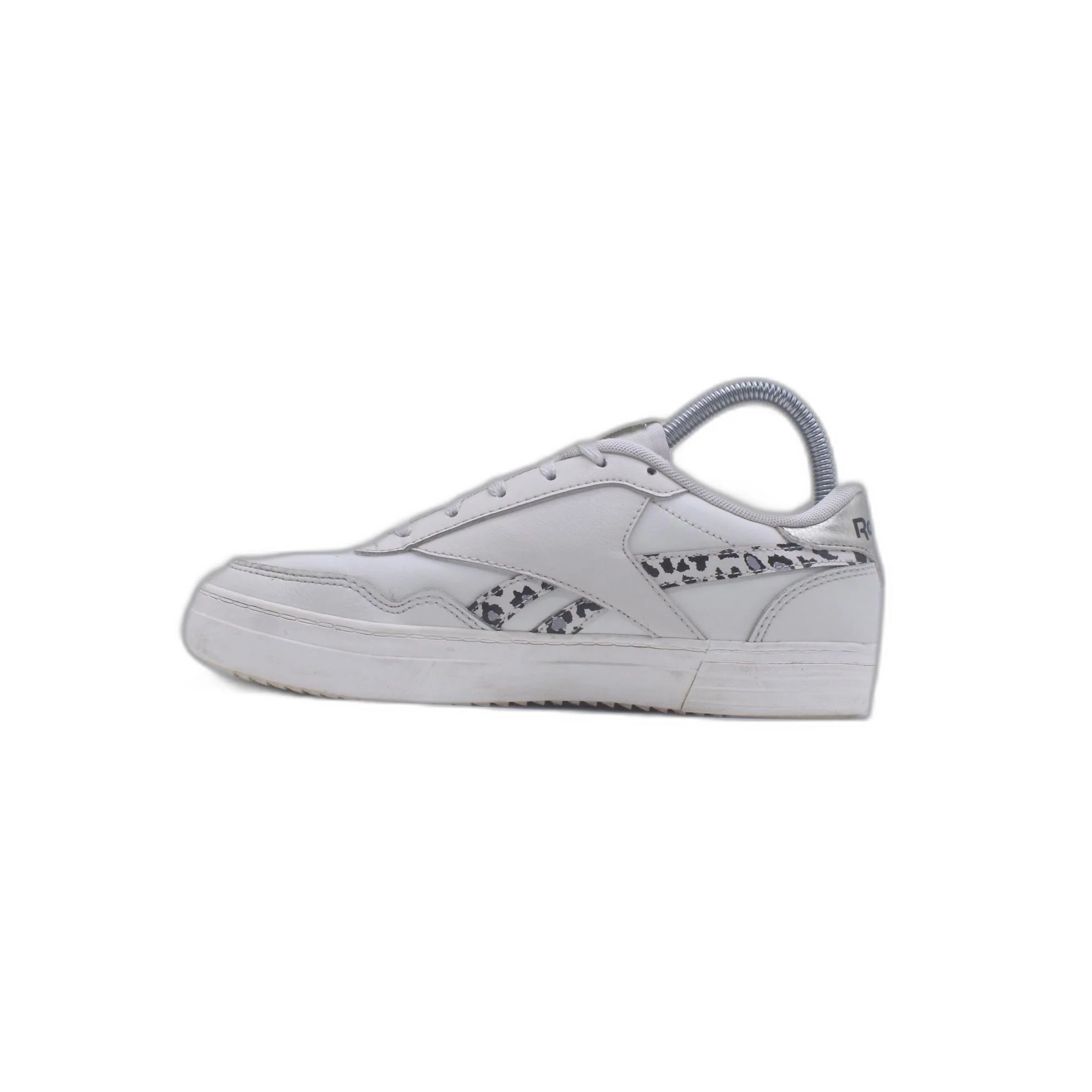 Reebok Women's Club MEMT Sneakers - Image 2