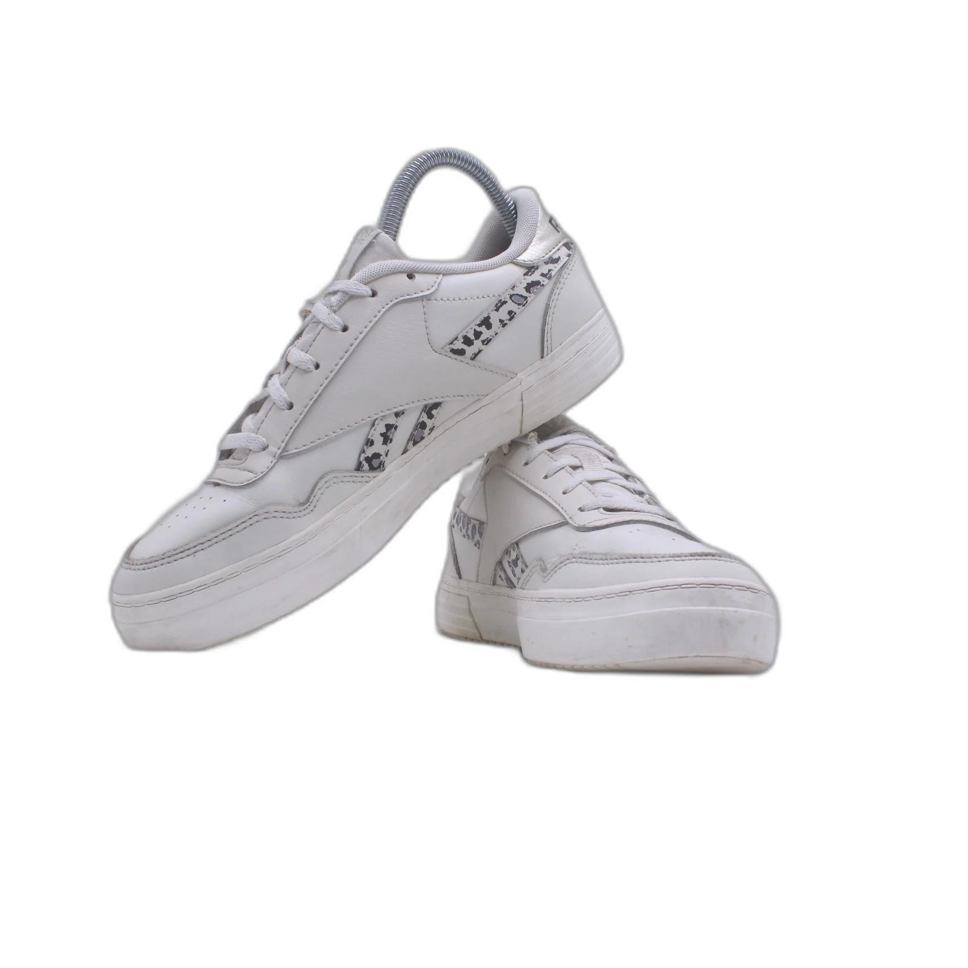 Reebok Women's Club MEMT Sneakers - Image 5