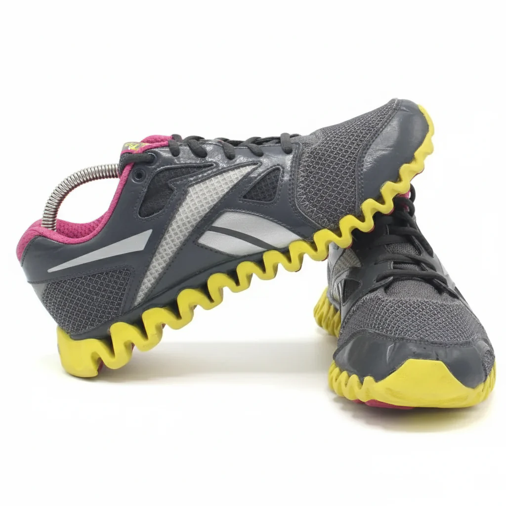 REEBOK ZIGNANO FLY 2 WMNS - Image 2
