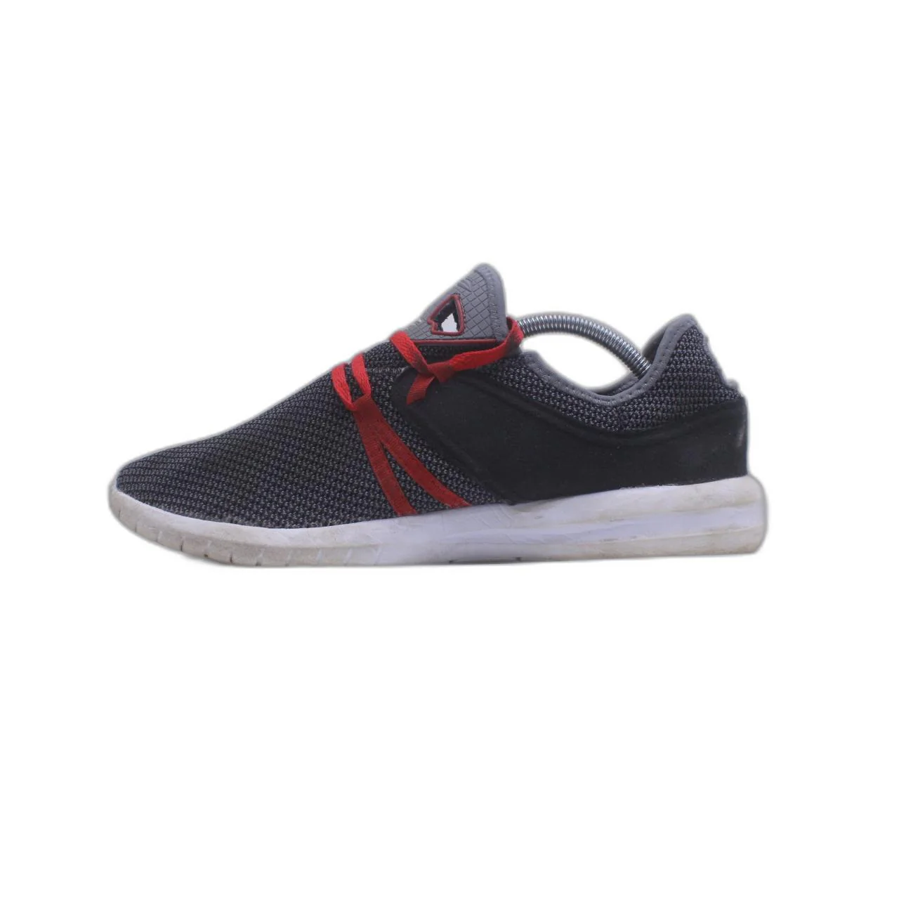 Rise Basketball Shoe - Image 2