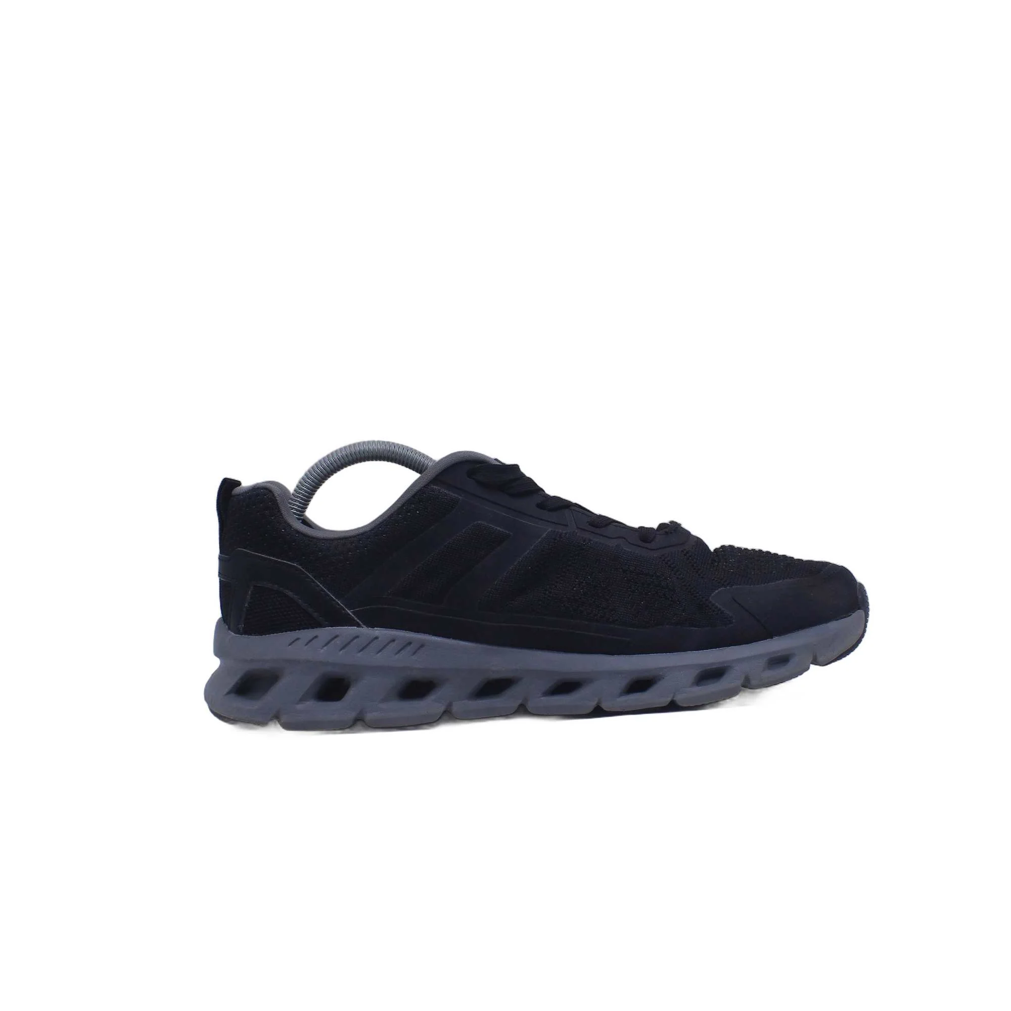 Roamer Black Shoe