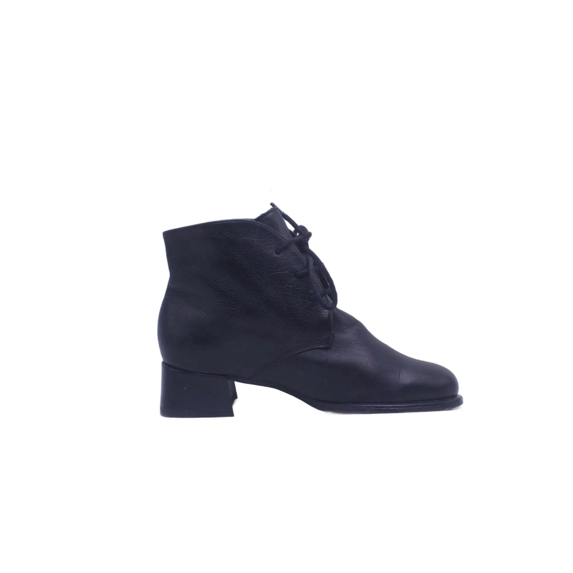 Sionic Black Leather Ankle Boot - Image 2