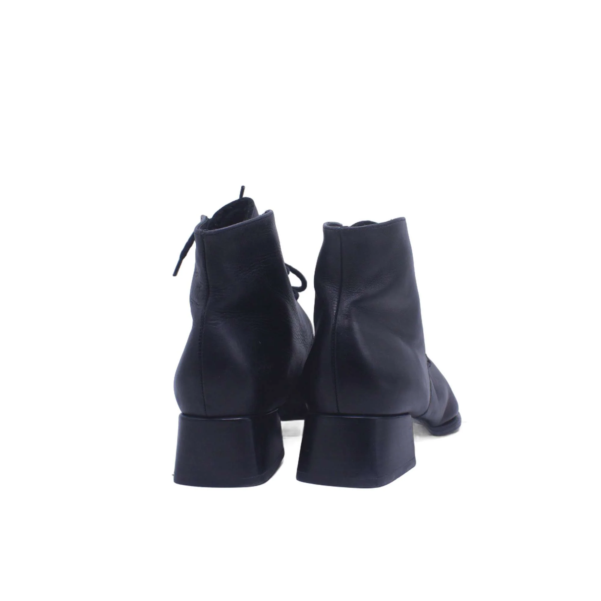 Sionic Black Leather Ankle Boot - Image 5