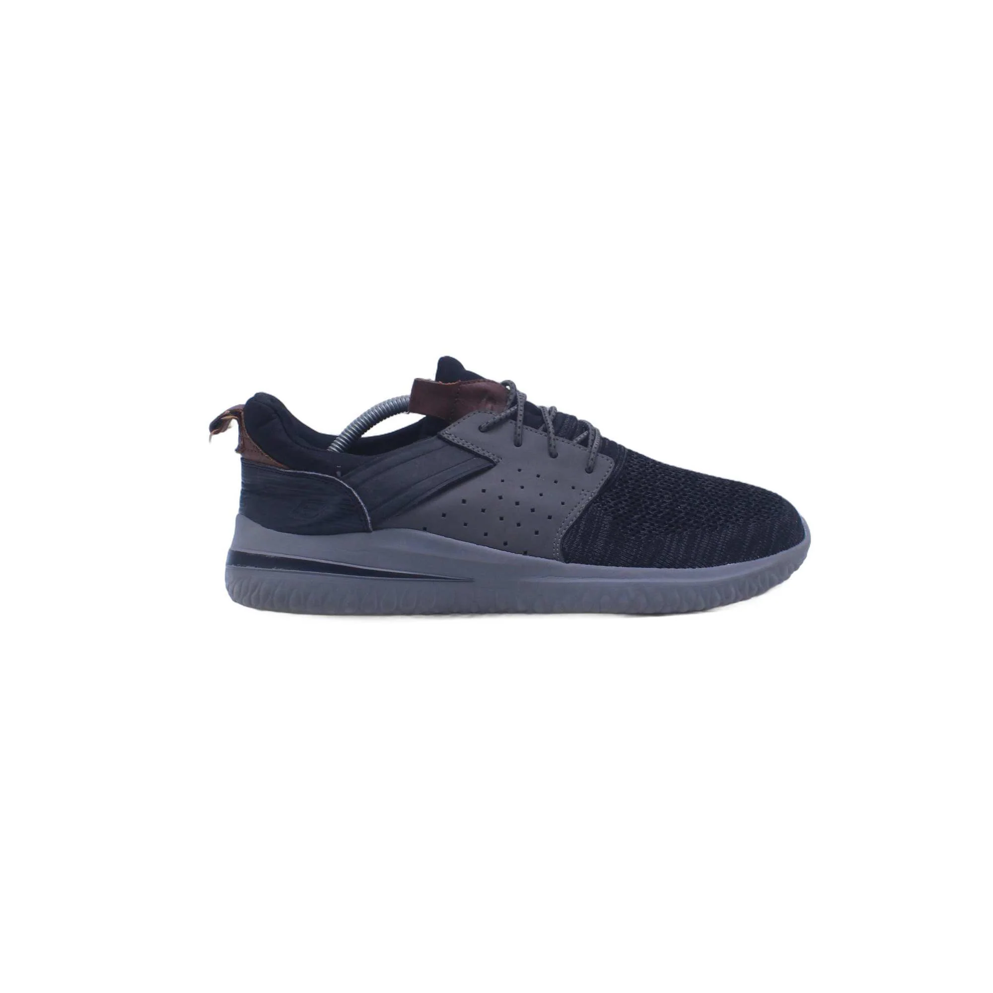 Skechers Classic Fit Men's Shoe