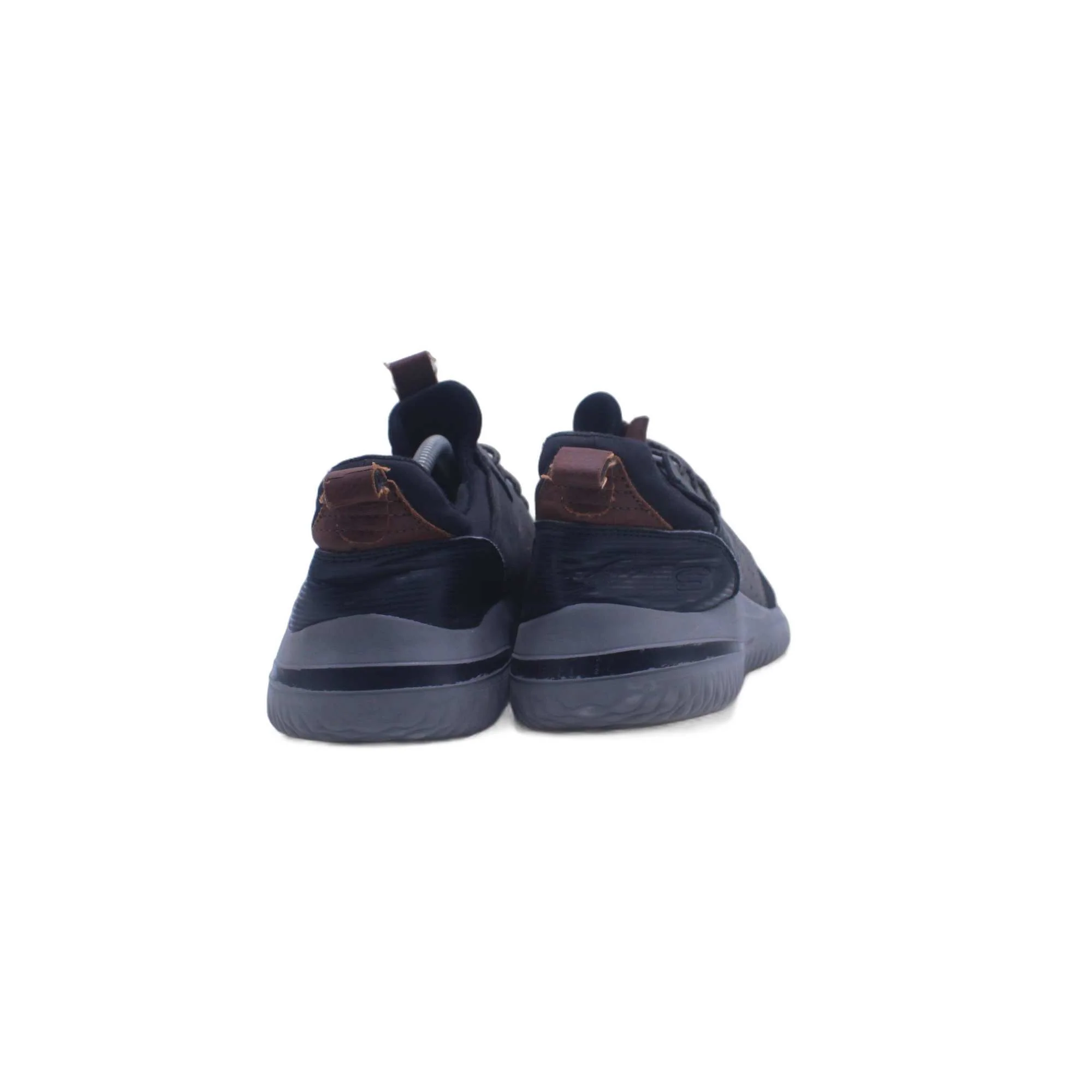 Skechers Classic Fit Men's Shoe - Image 4