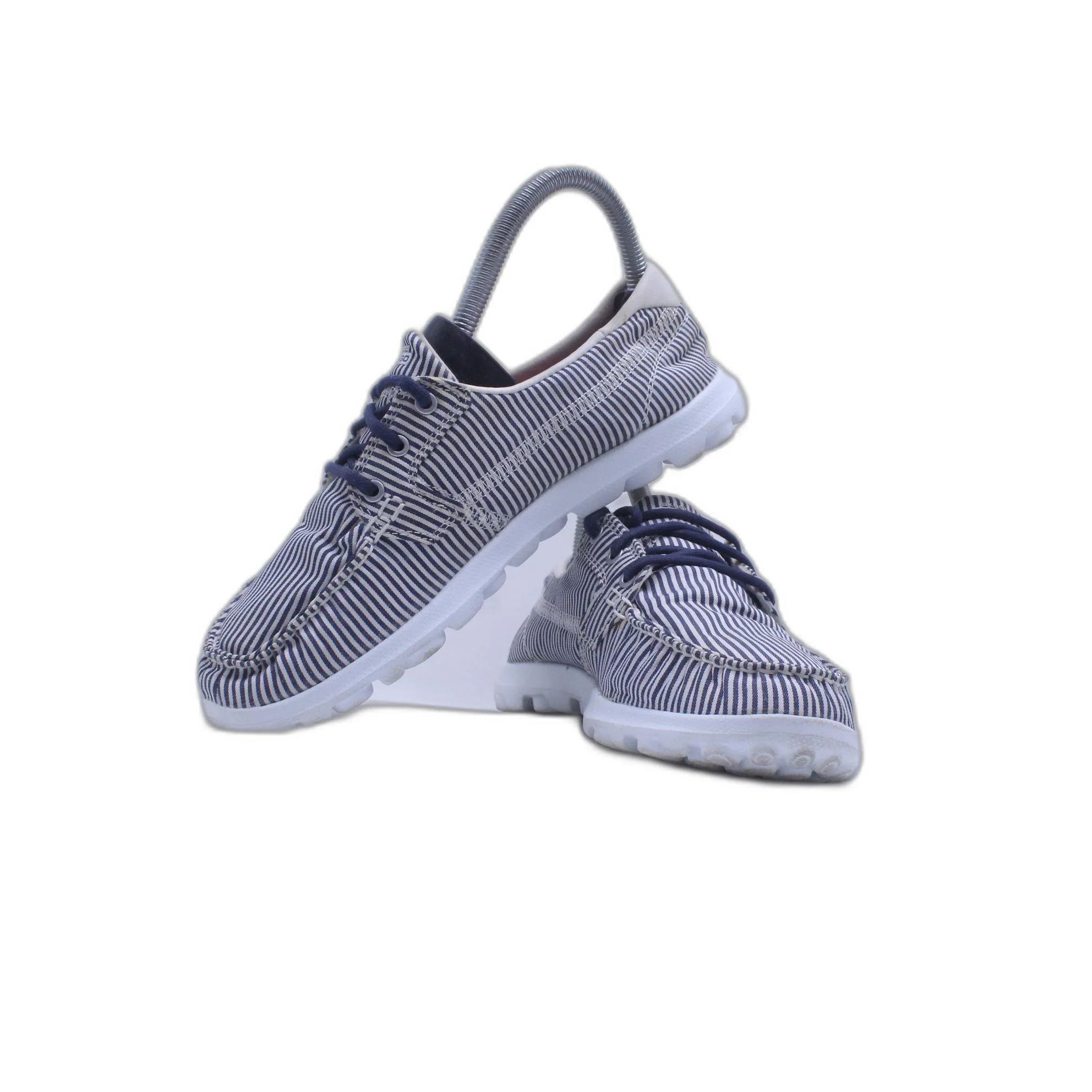 Skechers Go Walk Lite Gray Running Shoes - Image 4