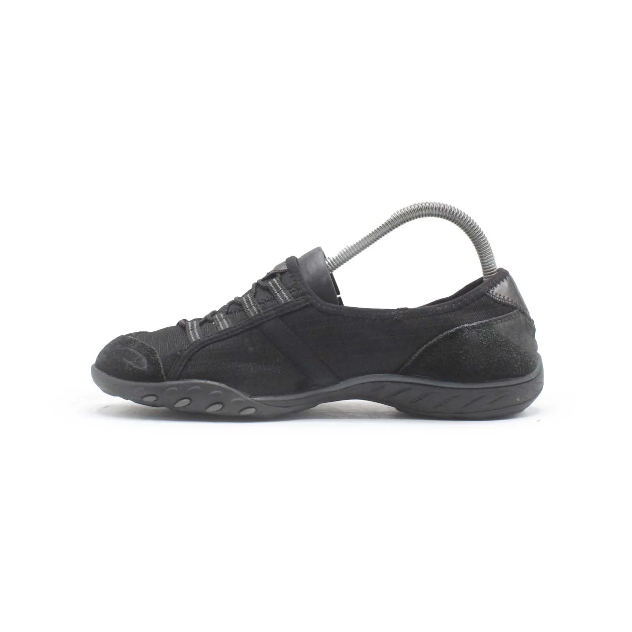Skechers Womens Relaxed Fit Breathe Easy Walking Shoe - Image 3