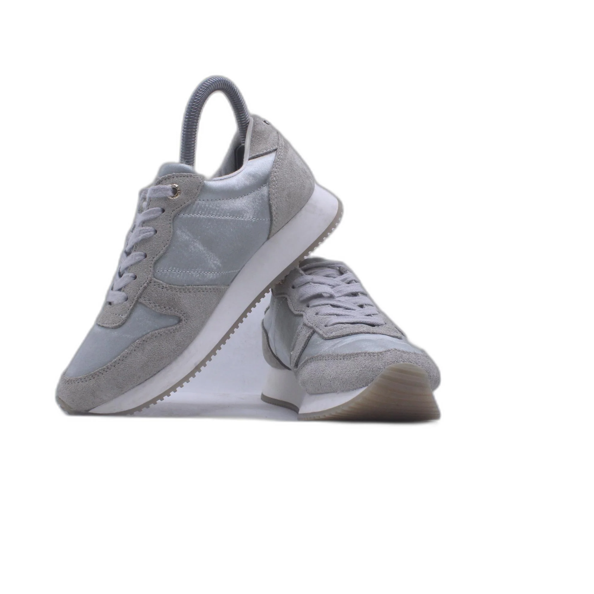 Tommy Hilfiger Suede Sneaker - Image 5