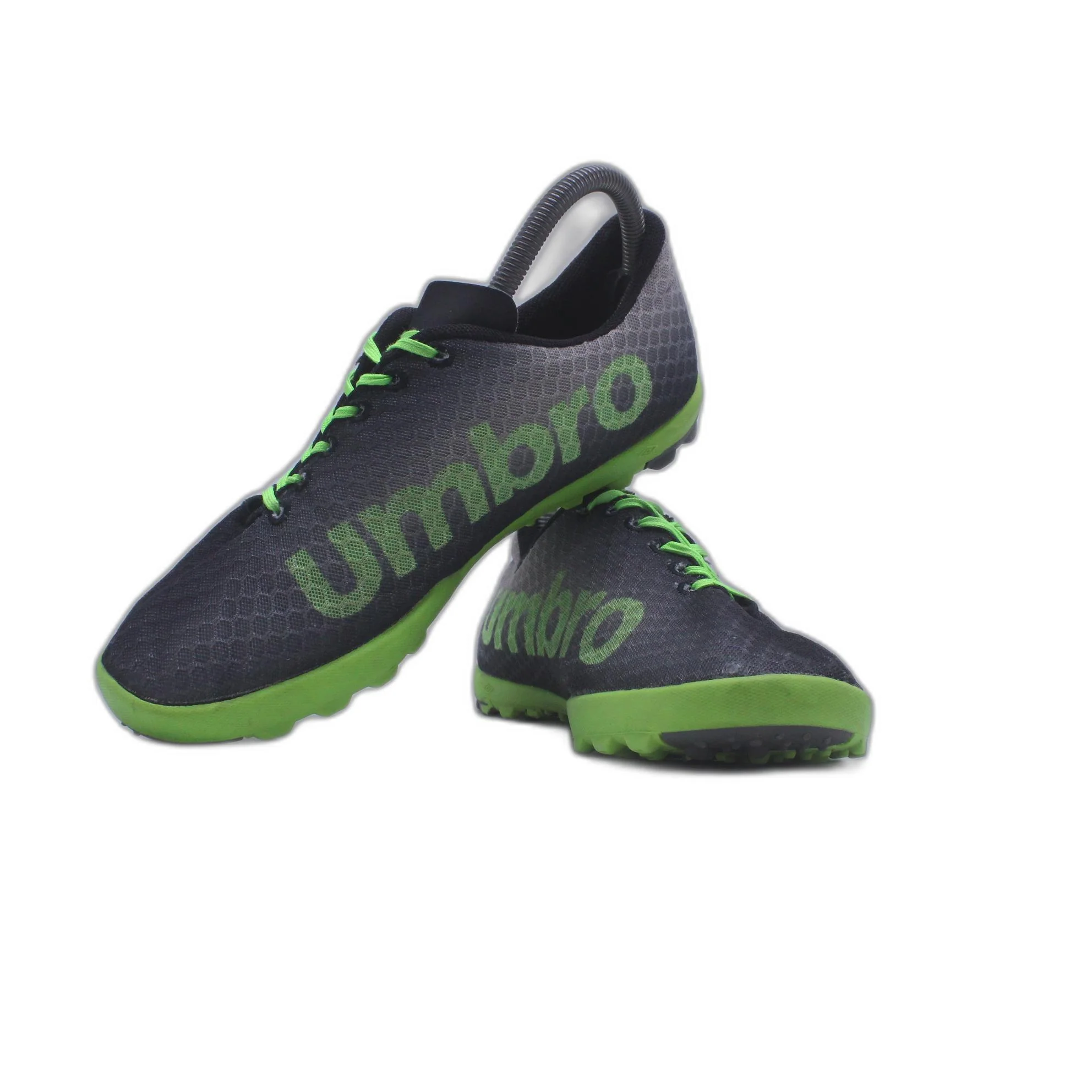Umbro Flash Turf Soccer Shoe - Image 5