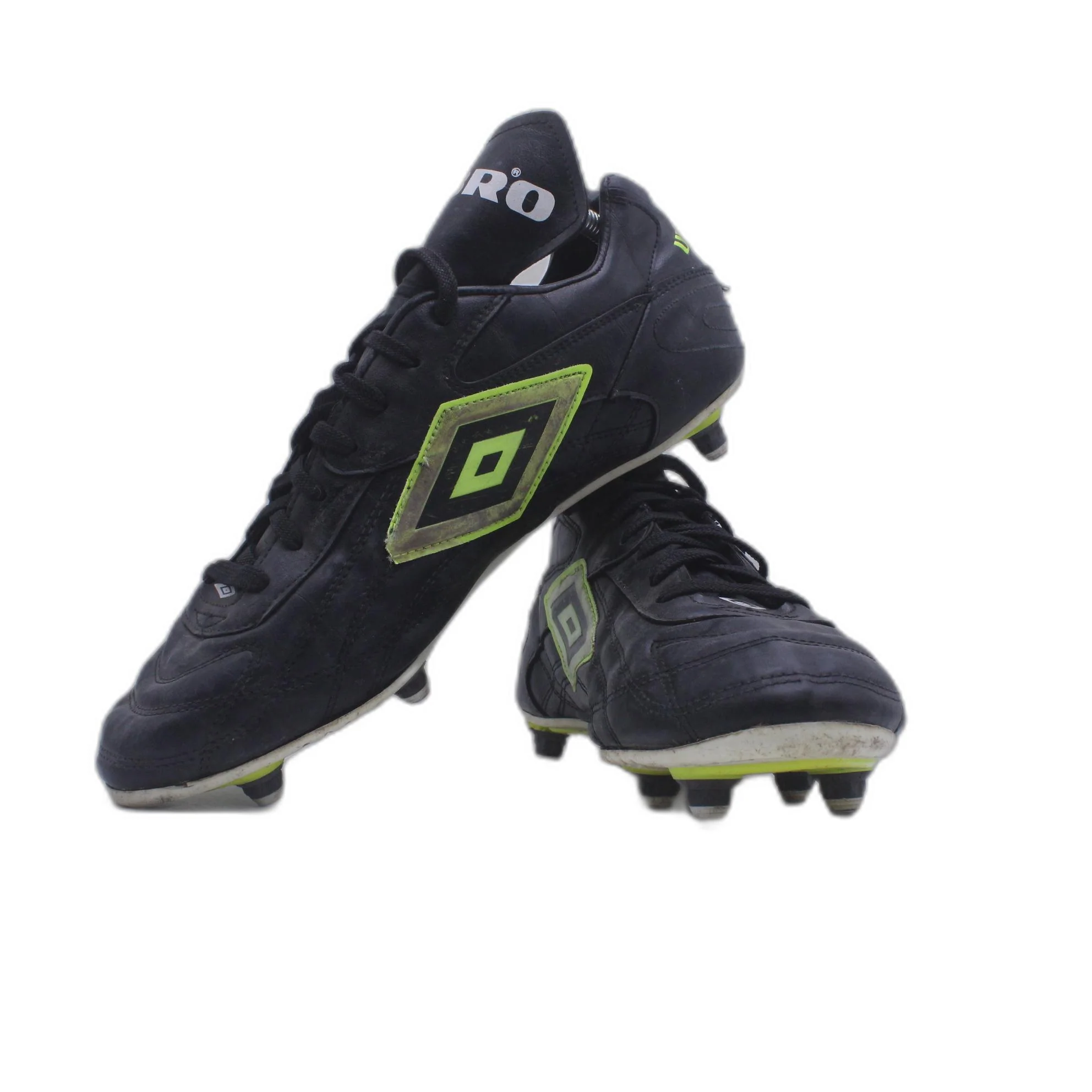 Umbro Speciali A League Vintage Black Football Cleat - Image 5
