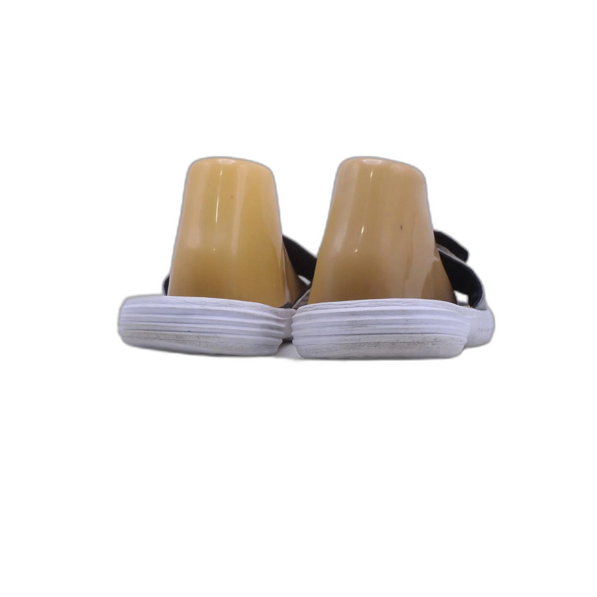 Under Armour Sandals Youth 7 Ignite VI Slides Foam Adjustable Strap White Black - Image 4