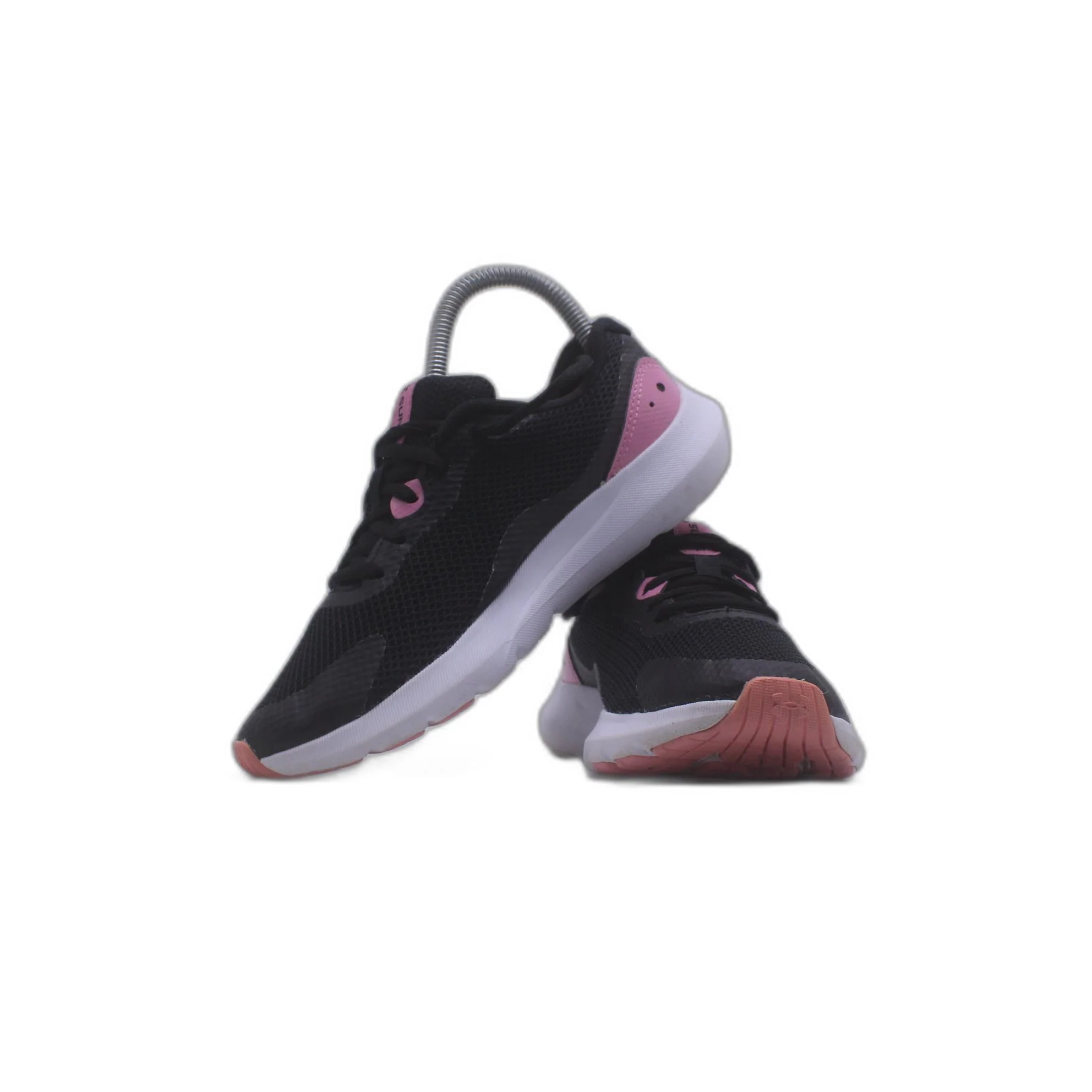 Under Armour Surge Black Sneaker - Image 5