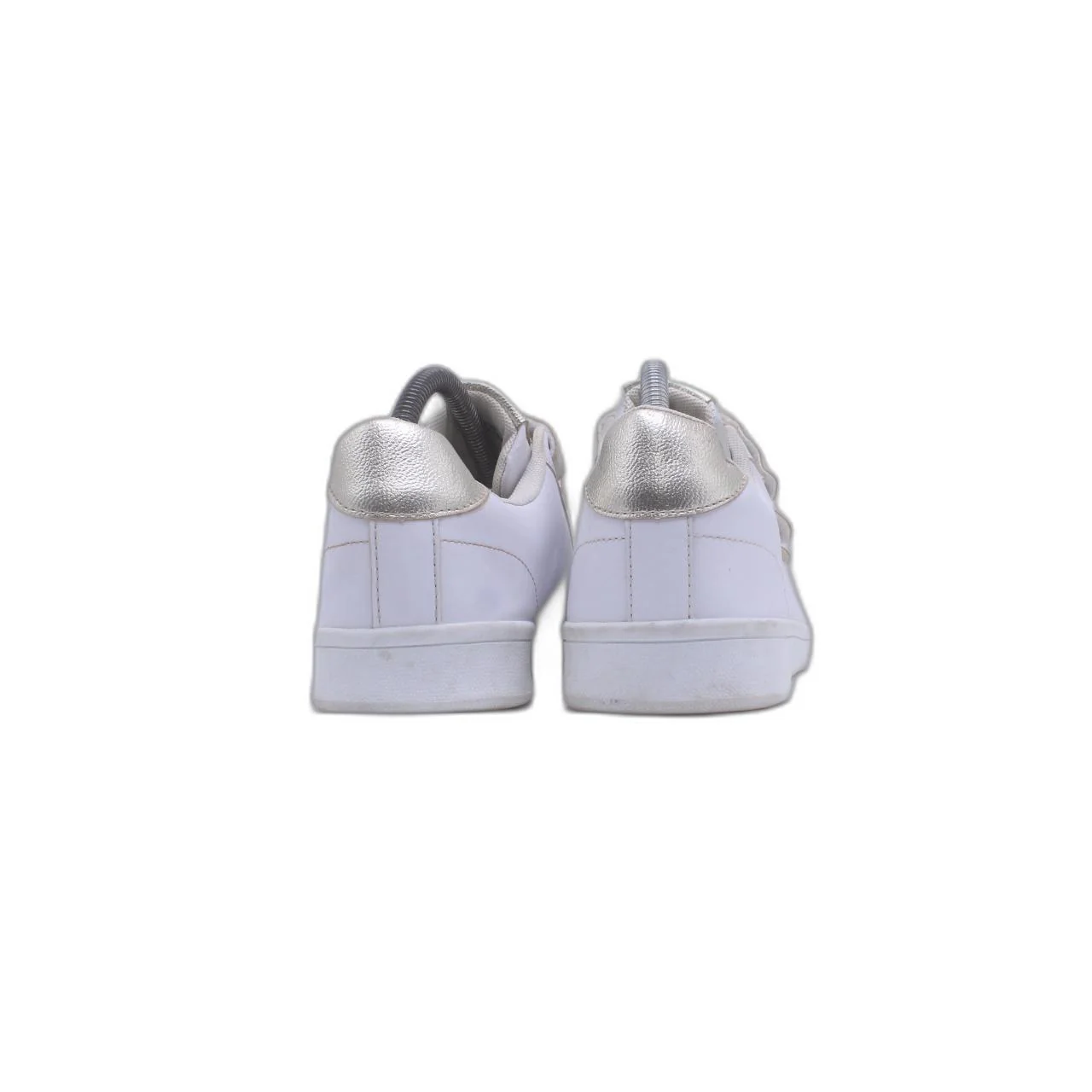 UNYK White Women Casual Shoe - Image 4