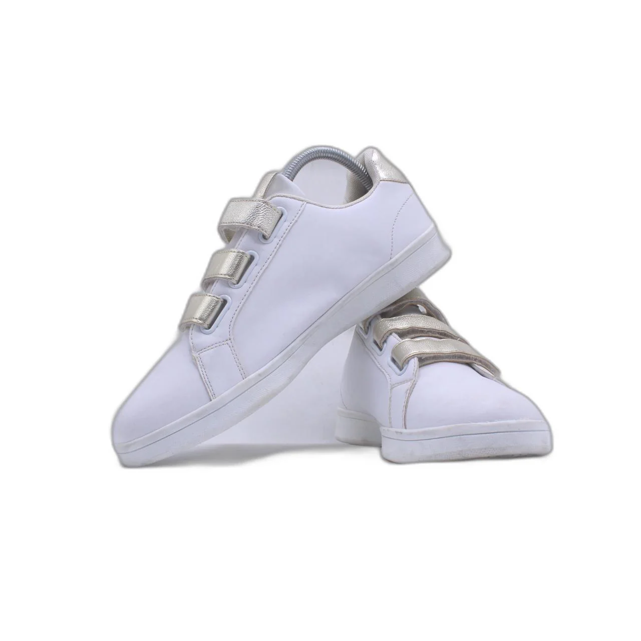 UNYK White Women Casual Shoe - Image 5