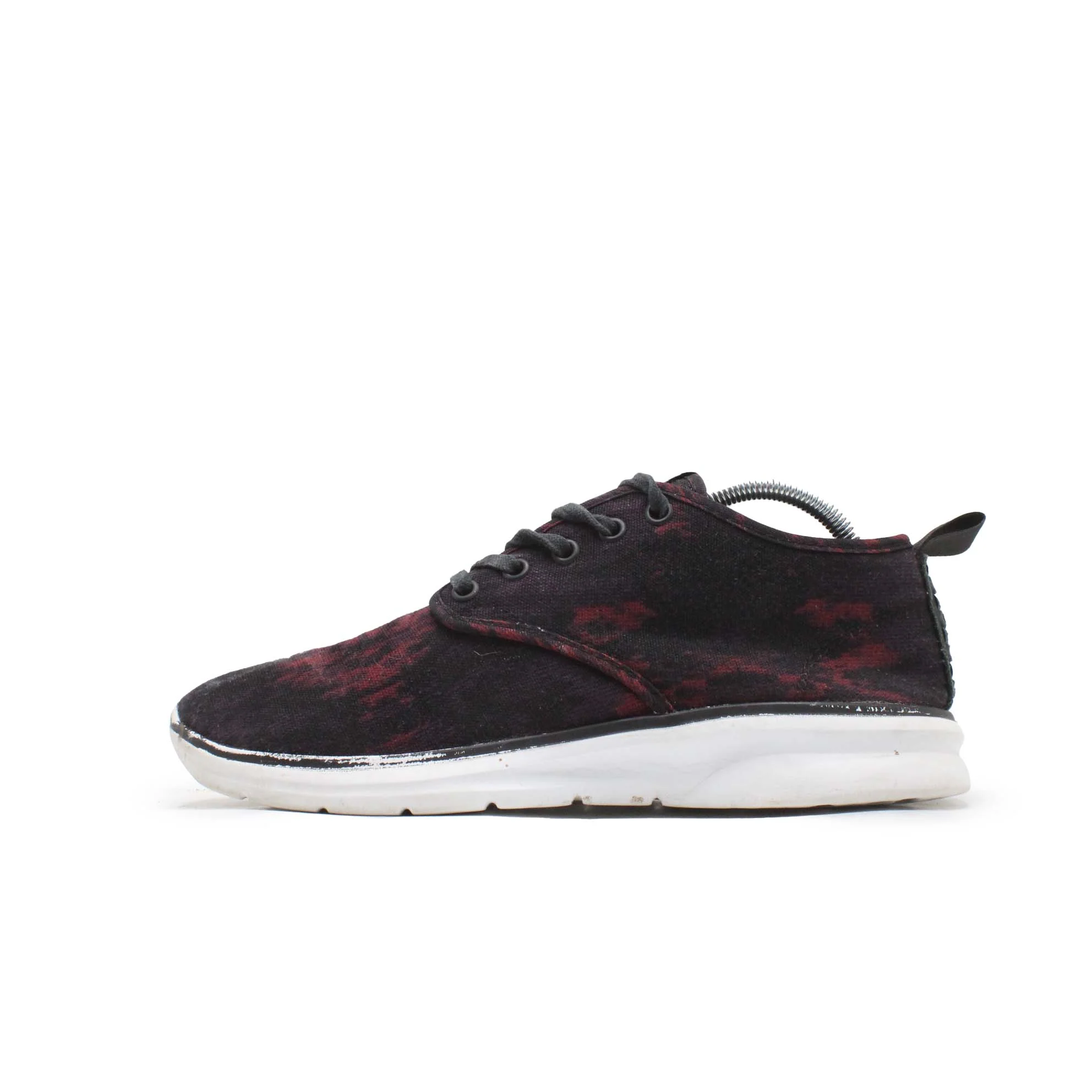 Vans Low Top Classic Skate Shoe - Image 3