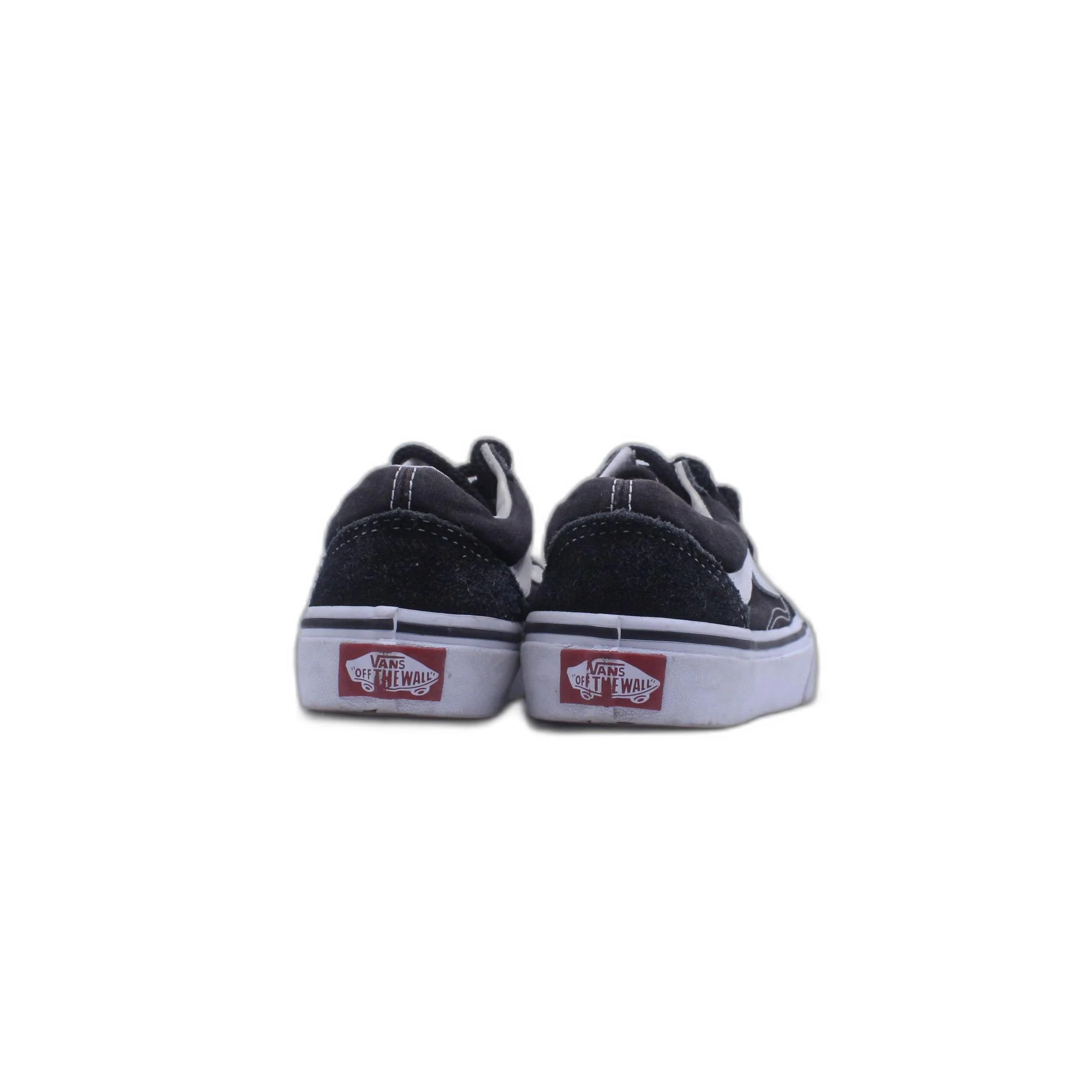 Vans Old Skool Core Classic Black Skateboarding Shoe - Image 4