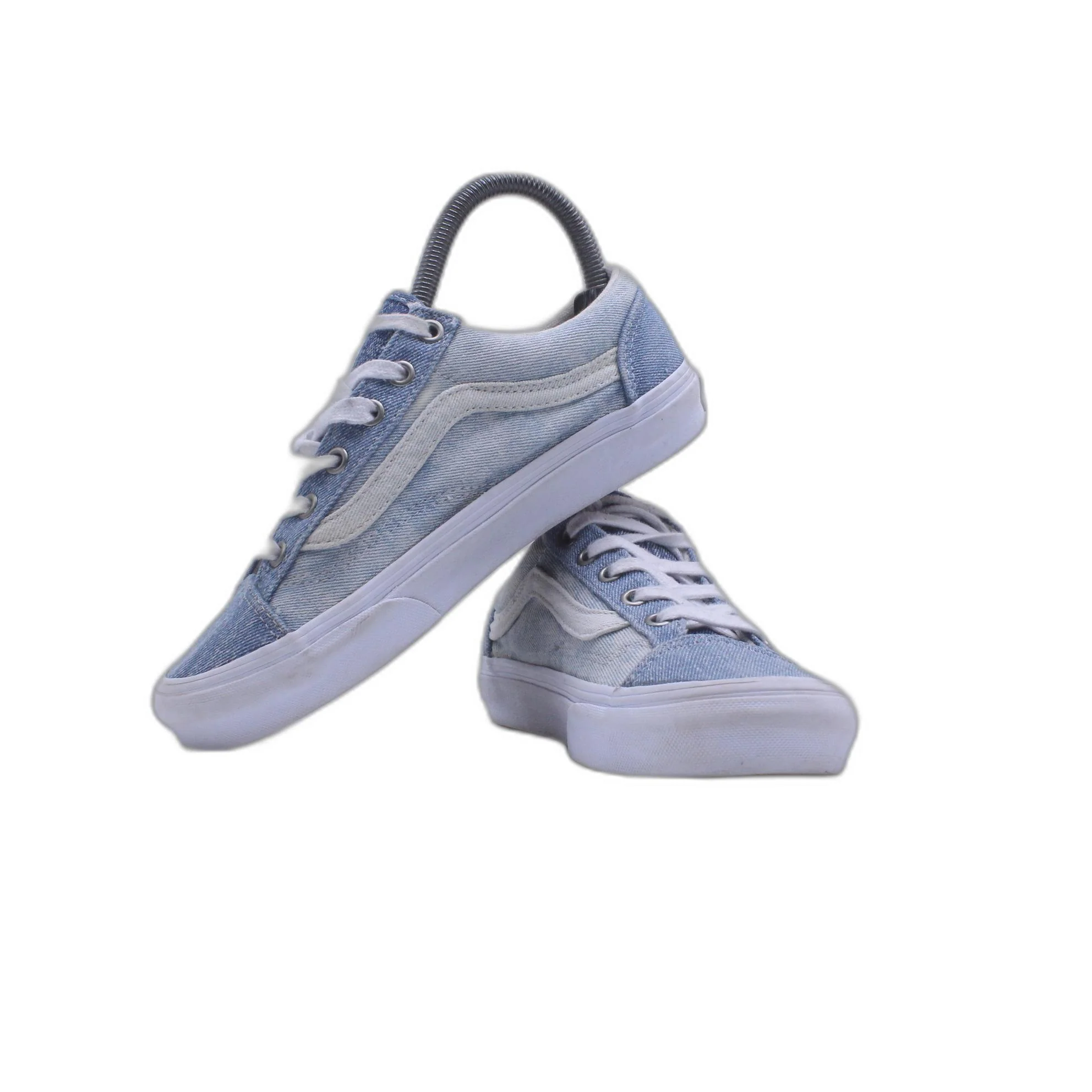 Vans Old Skool Core Classic Skateboarding Shoe - Image 5