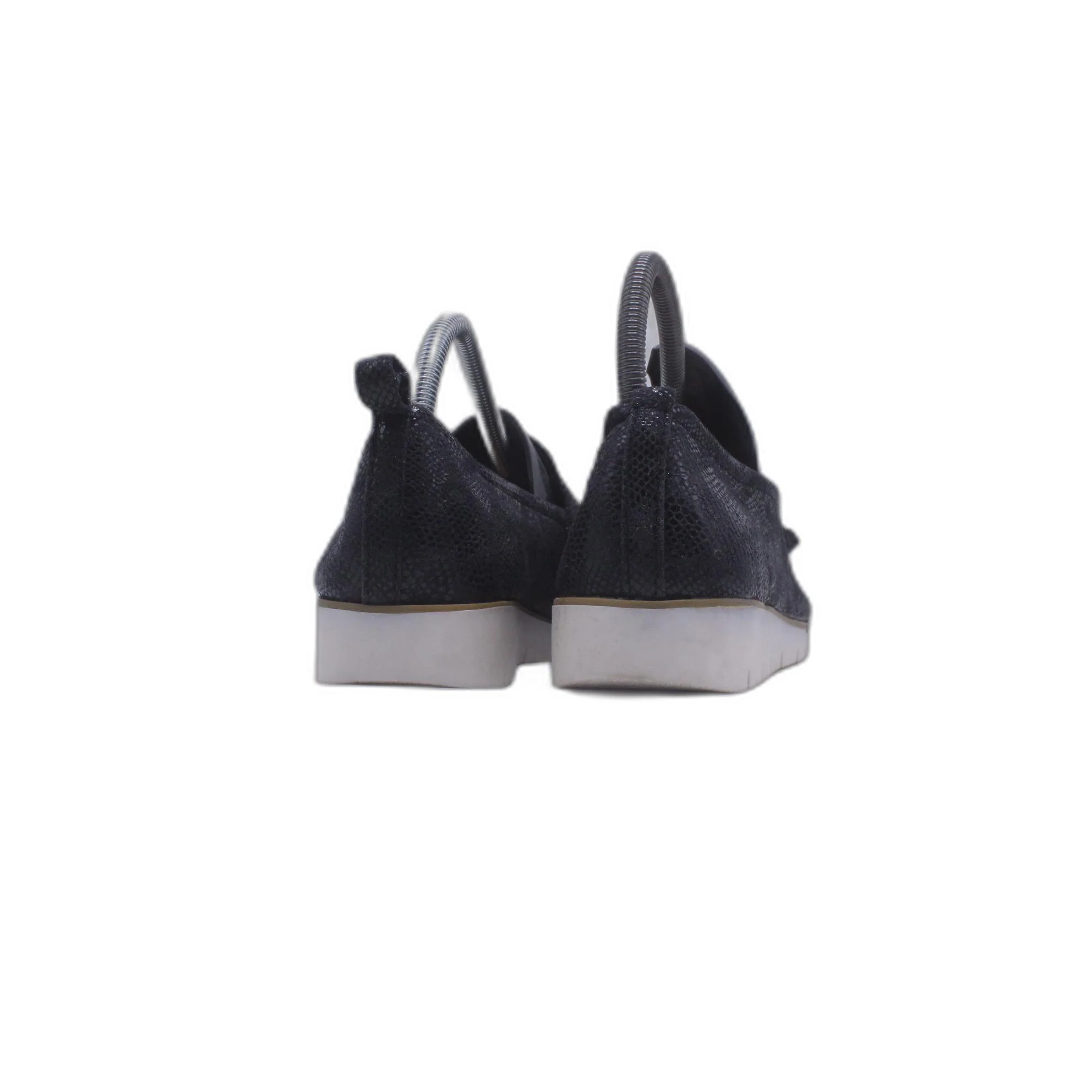Walk X Black Women Sneaker - Image 4